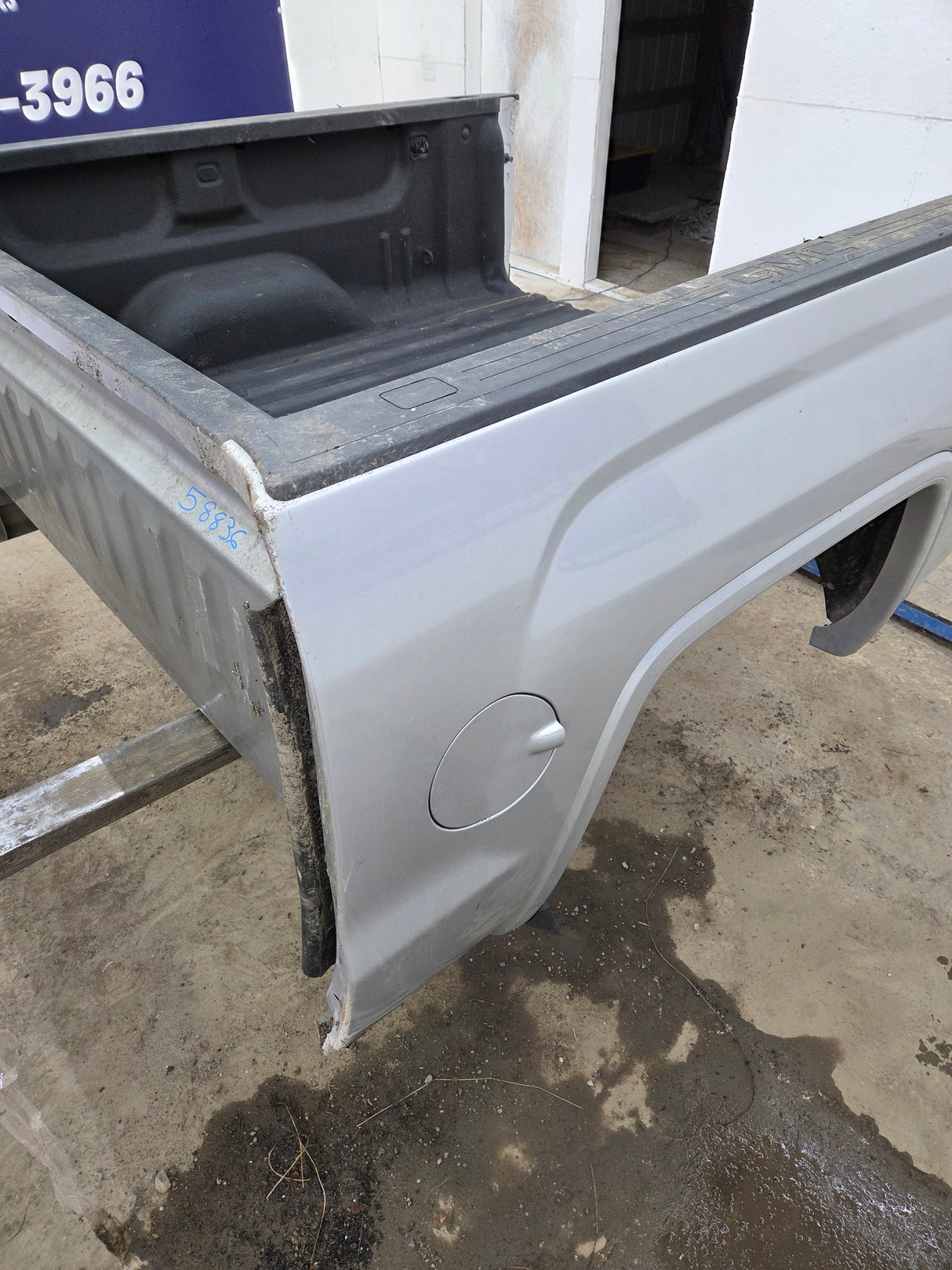2014-2019 GMC Sierra 1500 5' 8" Short Bed