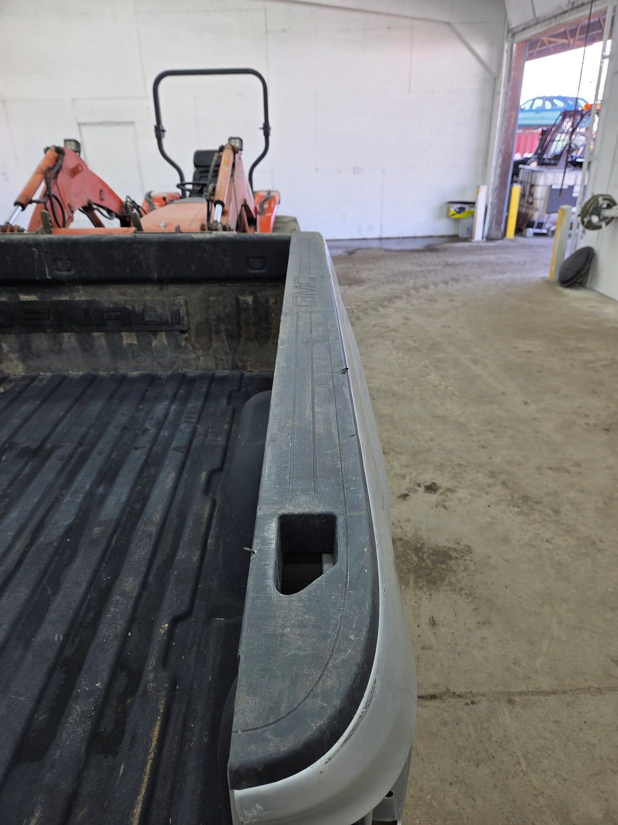 2014-2019 GMC Sierra 1500 5' 8" Short Bed