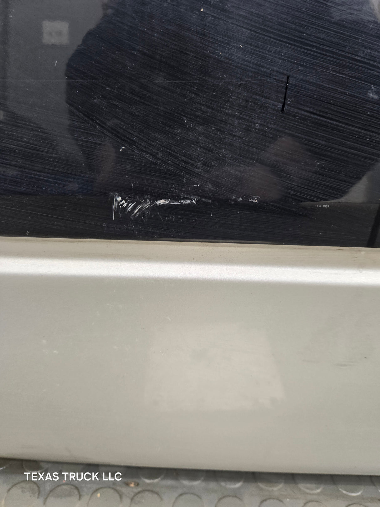 2004-2008 Ford F150 RH Passenger Front CREW Cab Door