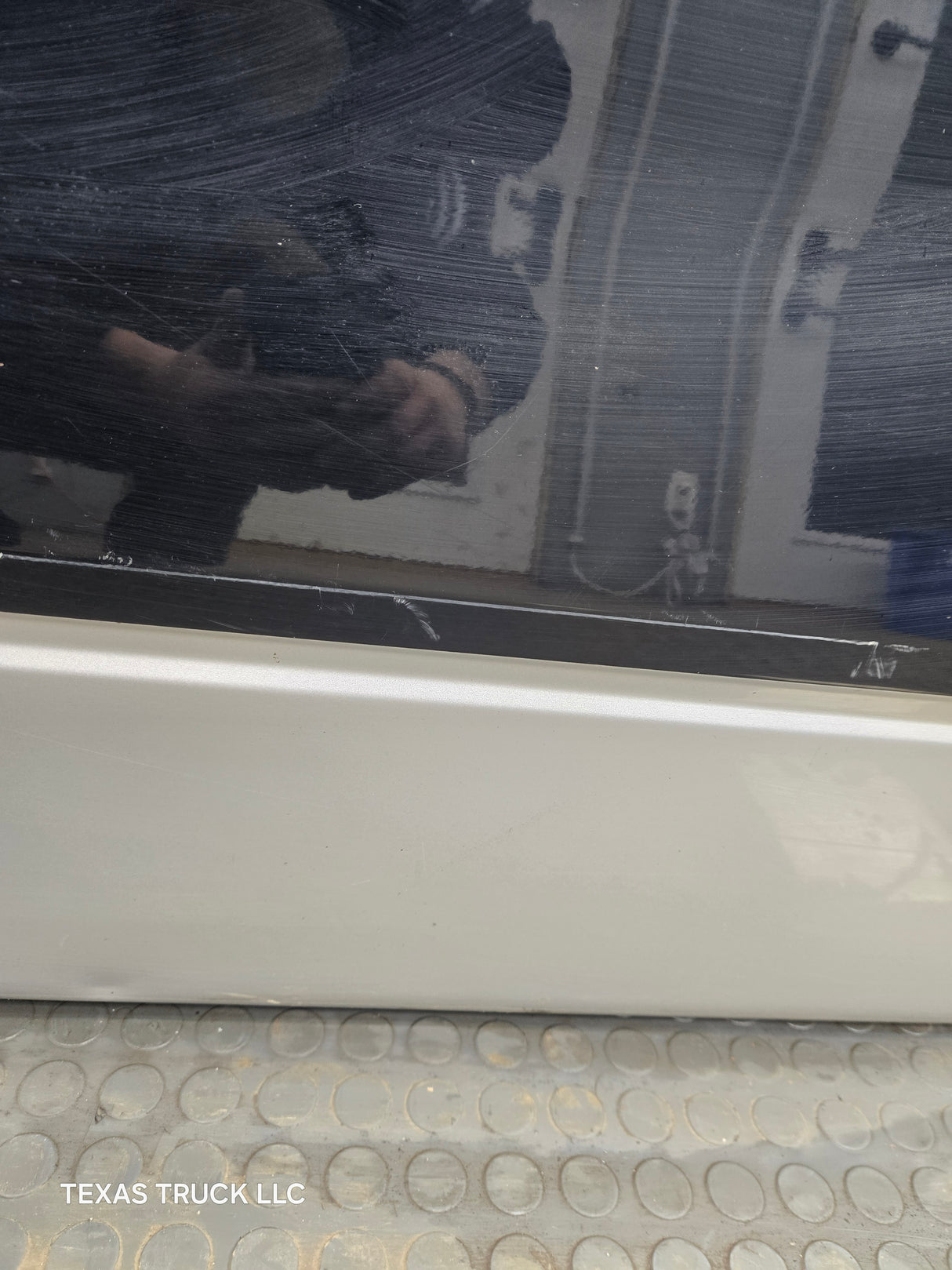 2004-2008 Ford F150 RH Passenger Front CREW Cab Door