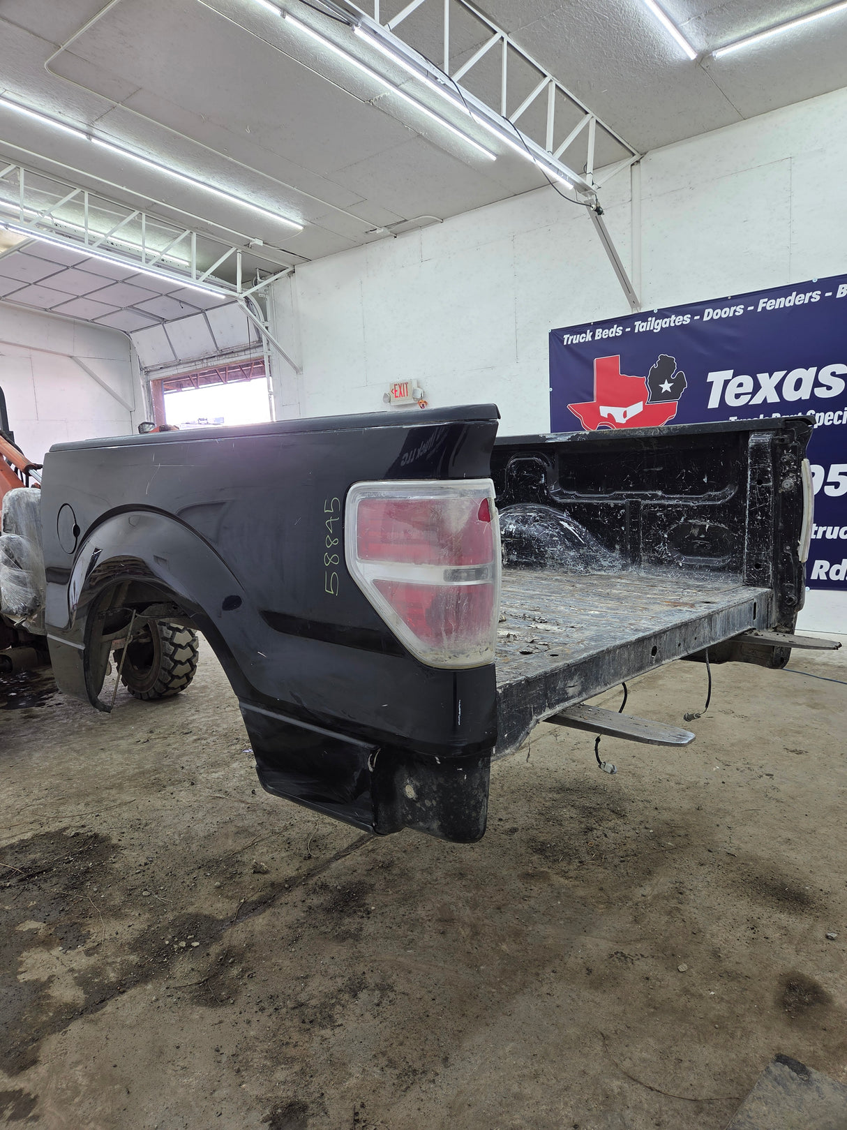 2009-2014 Ford F150 5' 6" Short Truck Bed