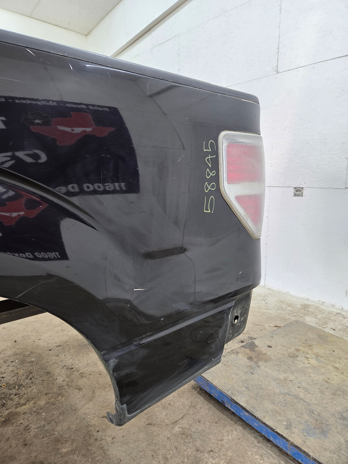 2009-2014 Ford F150 5' 6" Short Truck Bed