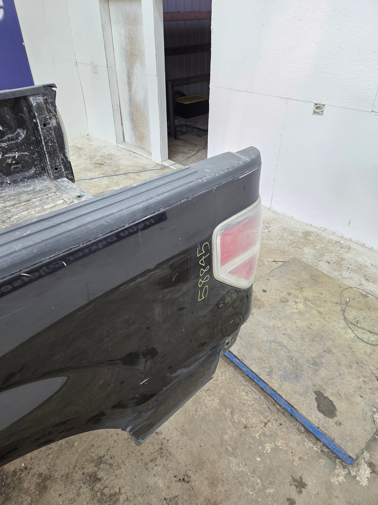 2009-2014 Ford F150 5' 6" Short Truck Bed