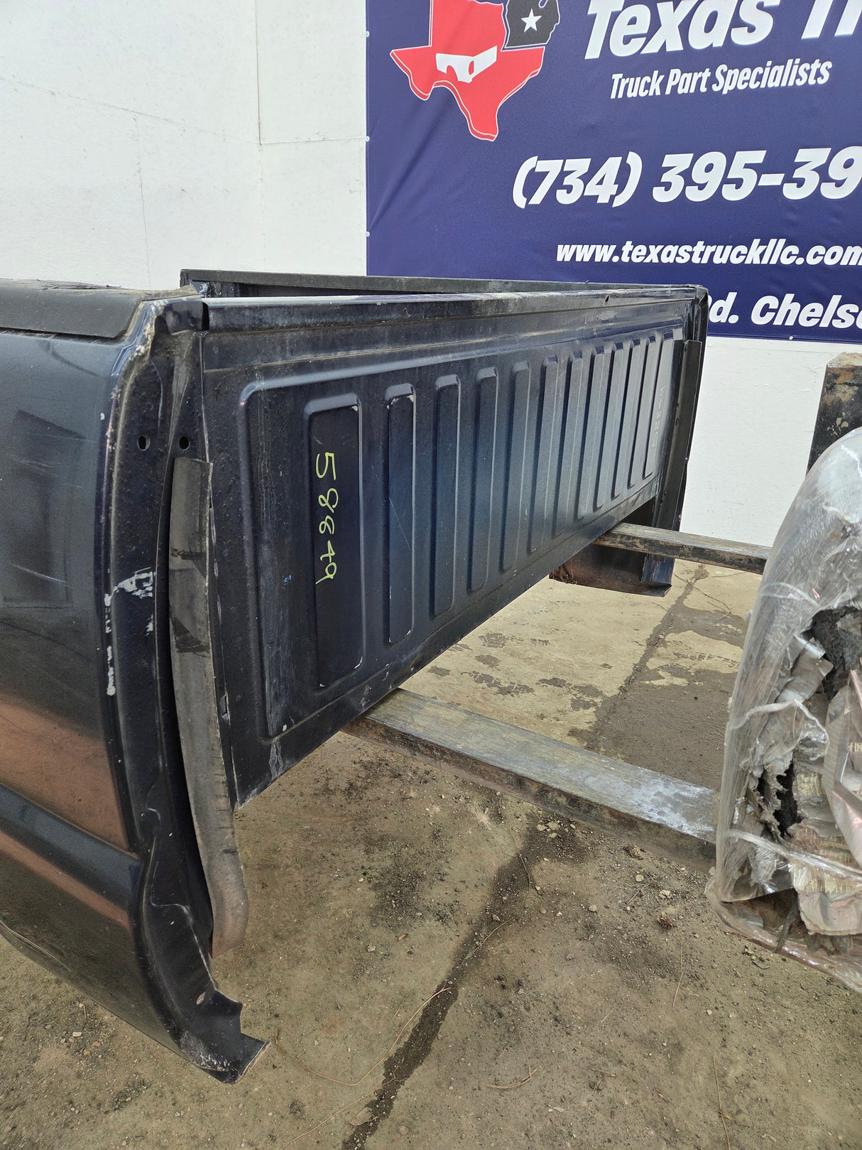 1999-2007 Chevrolet Silverado / GMC Sierra 1500 5' 8" Short Truck Bed