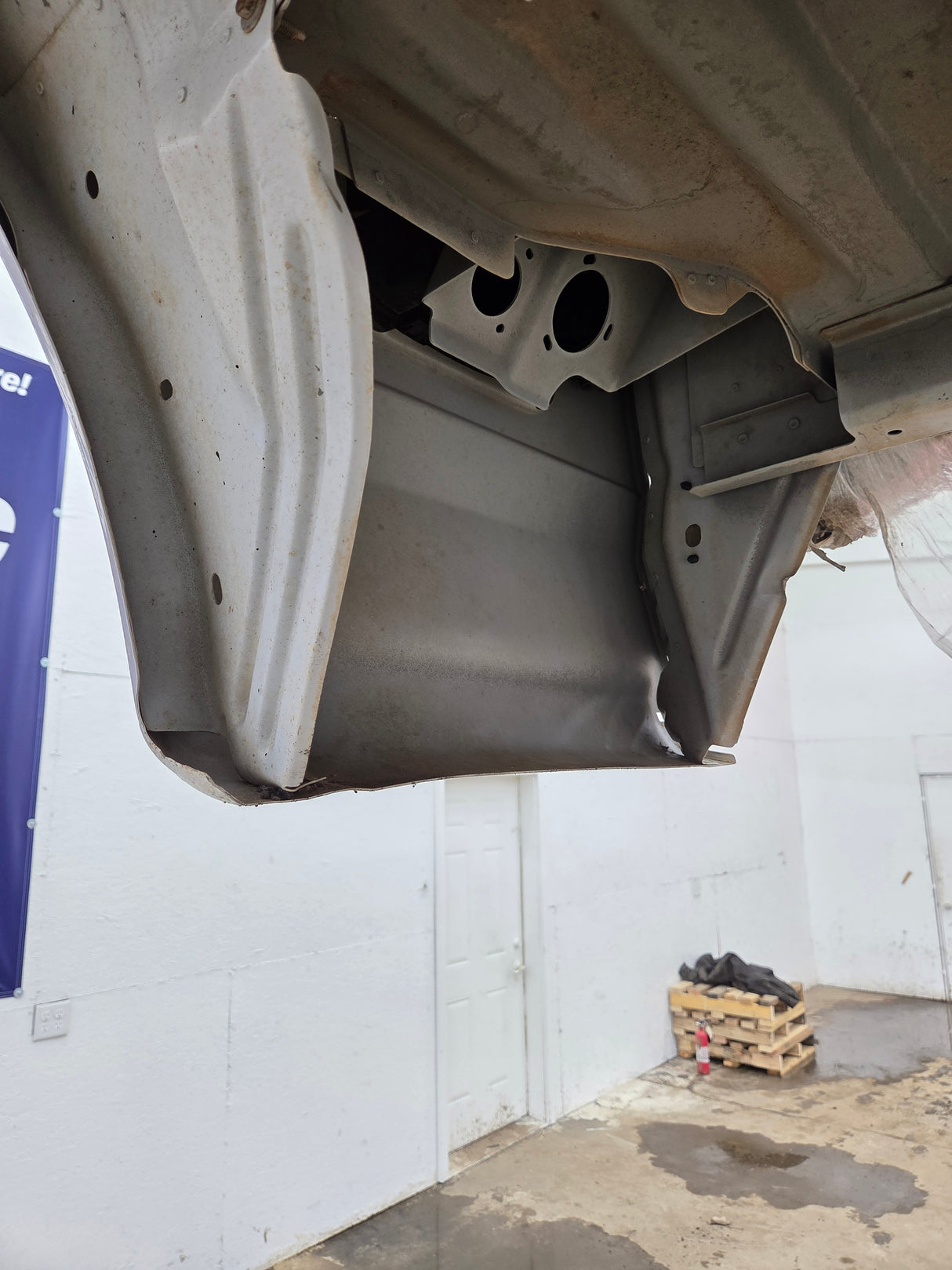 2017-2022 Ford F250 F350 Super Duty 6' 9" Short Truck Bed