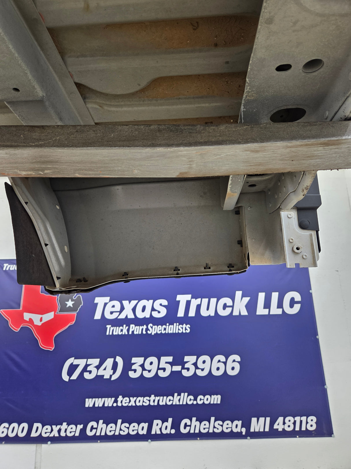 2017-2022 Ford F250 F350 Super Duty 6' 9" Short Truck Bed