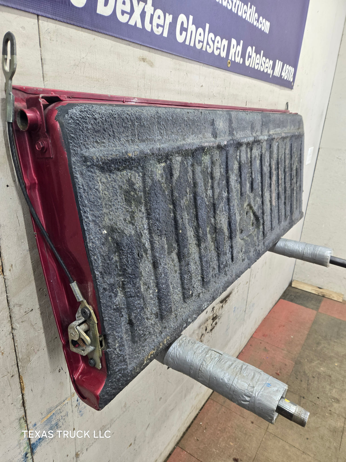 1997-2004 Dodge Dakota 2nd Gen Truck Tailgate