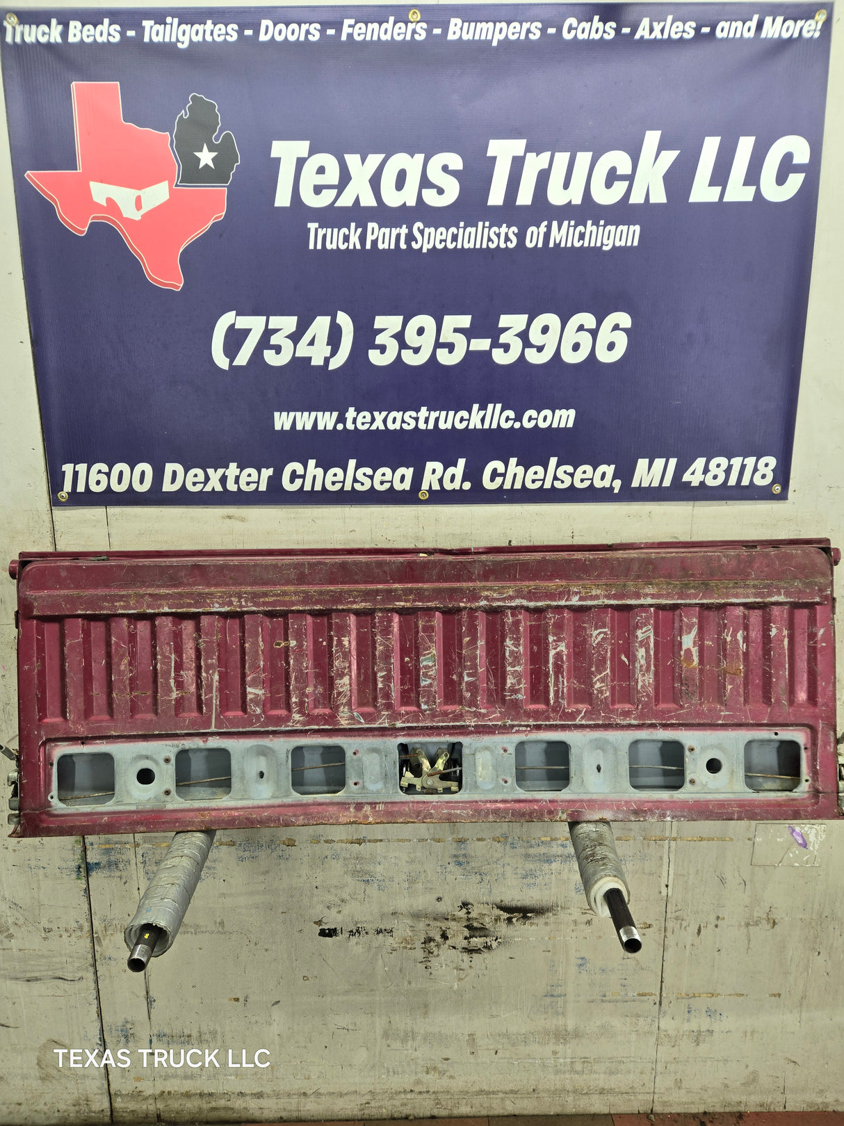 1980-1997 Bullnose / Bricknose / OBS Ford F100 F150 F250 F350 Tailgate