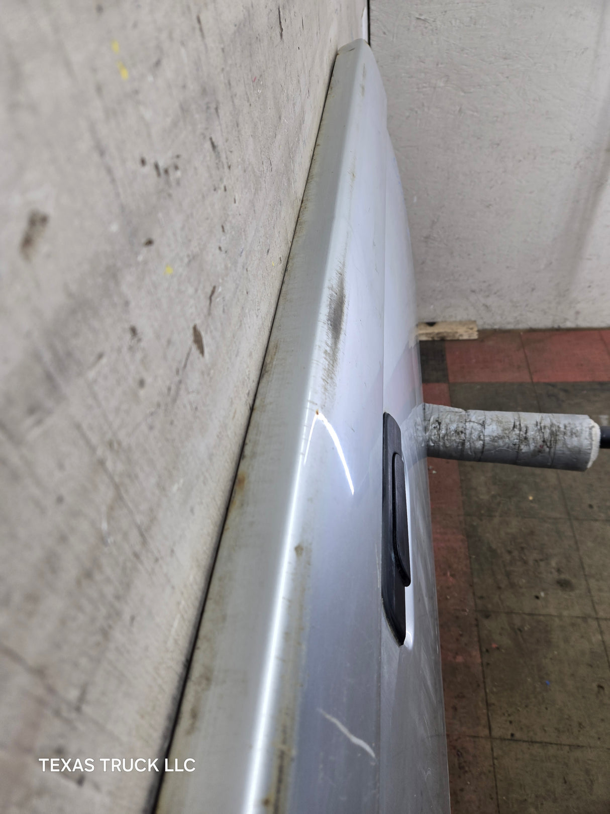 1995-2004 Toyota Tacoma Tailgate - Silver