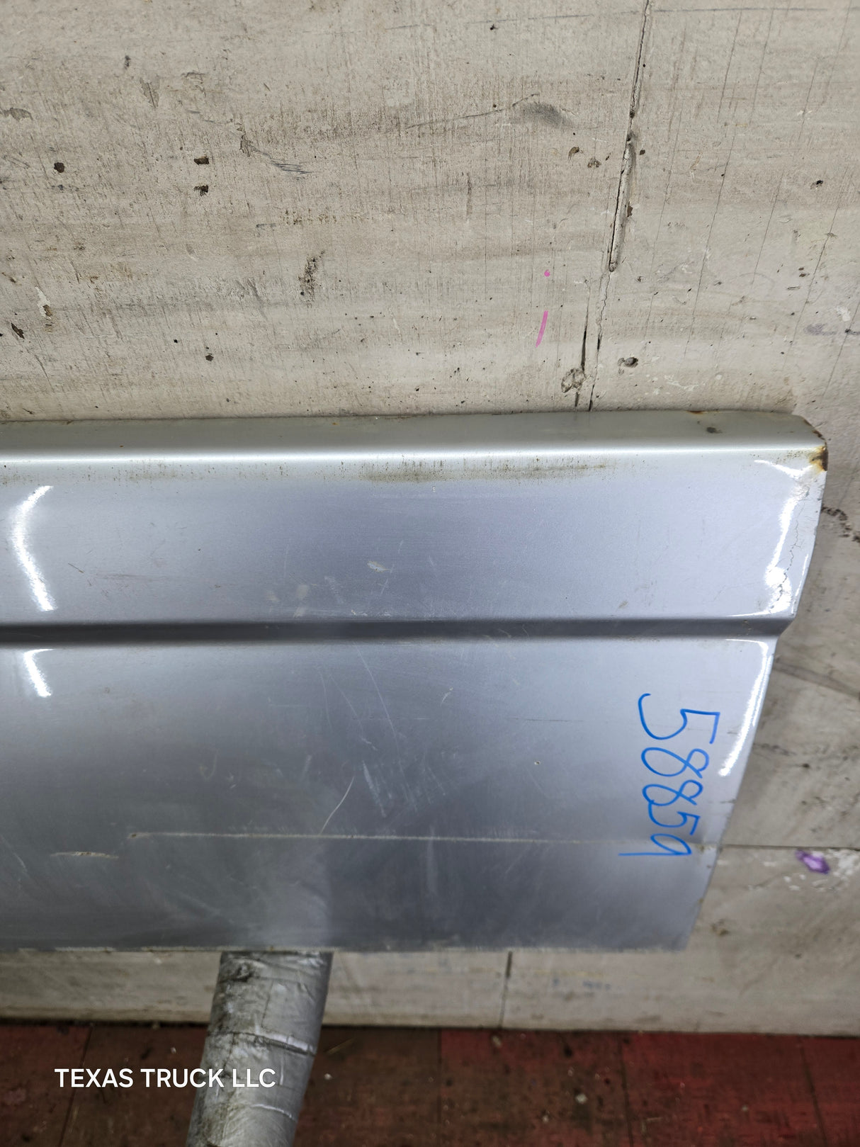 1995-2004 Toyota Tacoma Tailgate - Silver