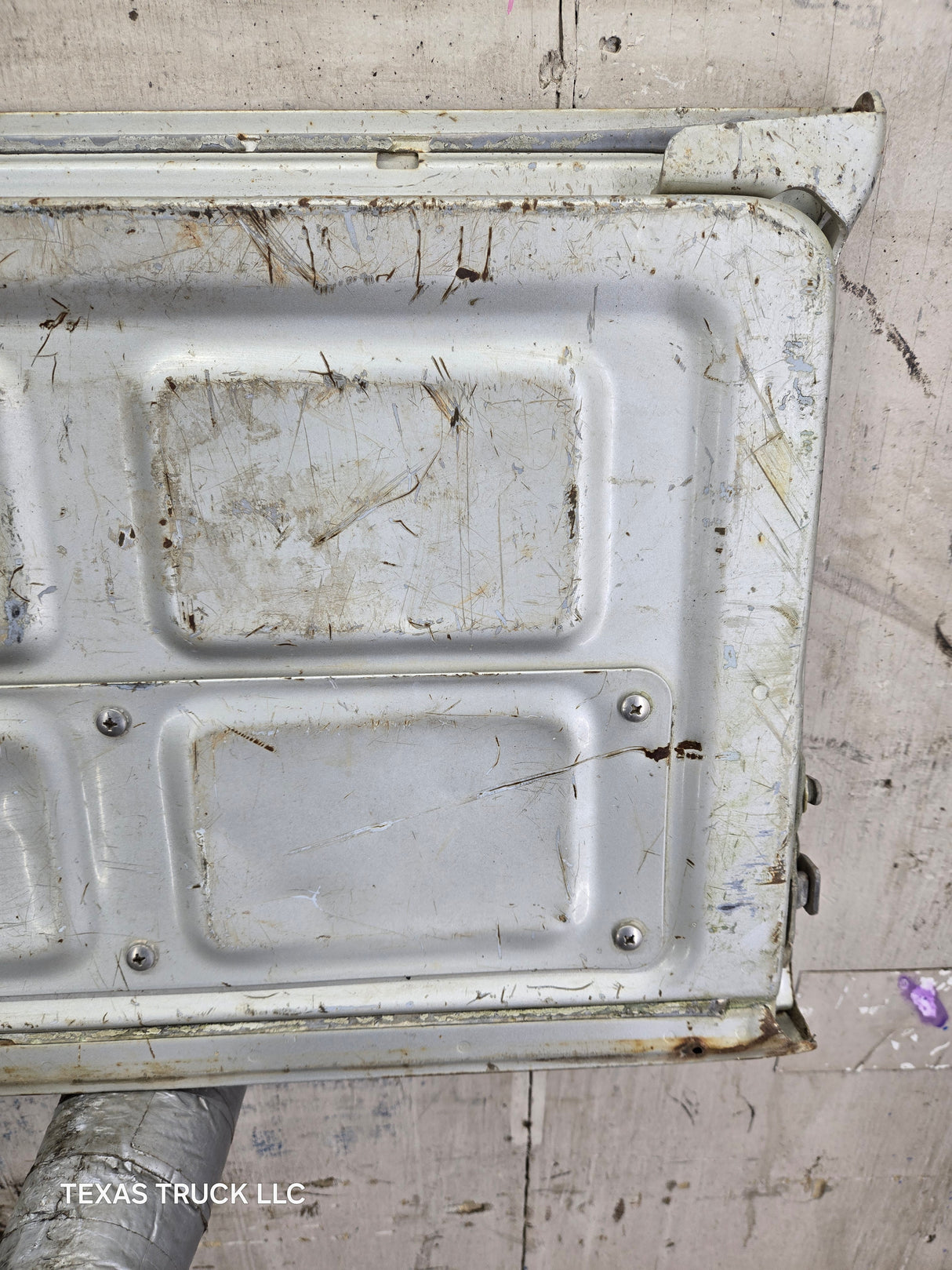 1995-2004 Toyota Tacoma Tailgate - Silver