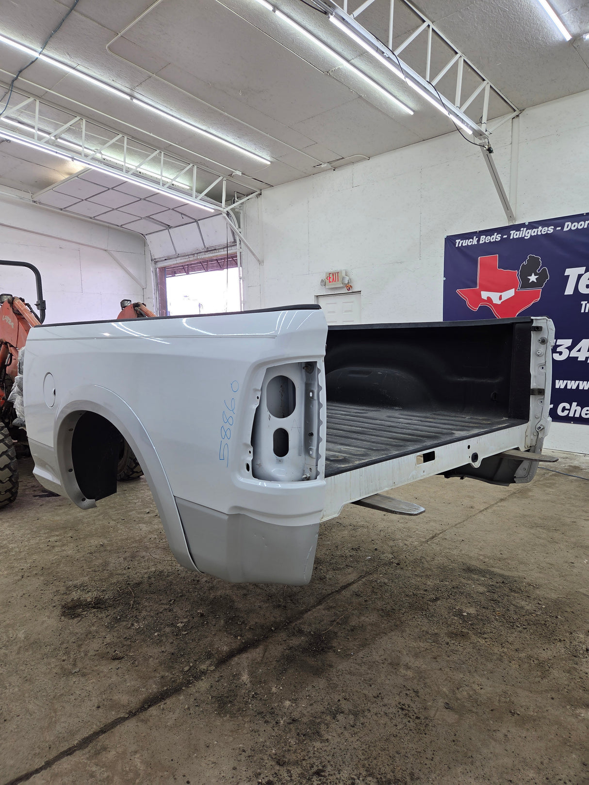 2009-2018 Dodge Ram 4th Gen 1500 2500 3500 6' 4" Short Truck Bed