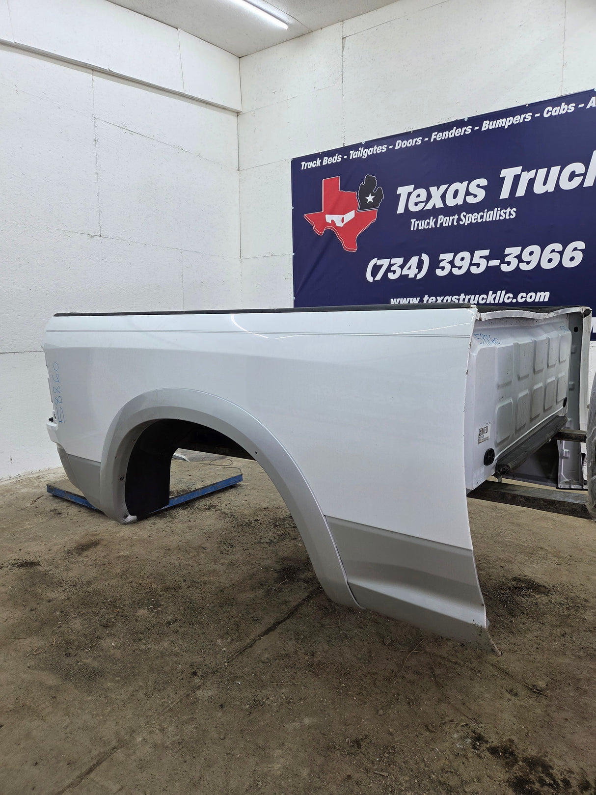 2009-2018 Dodge Ram 4th Gen 1500 2500 3500 6' 4" Short Truck Bed