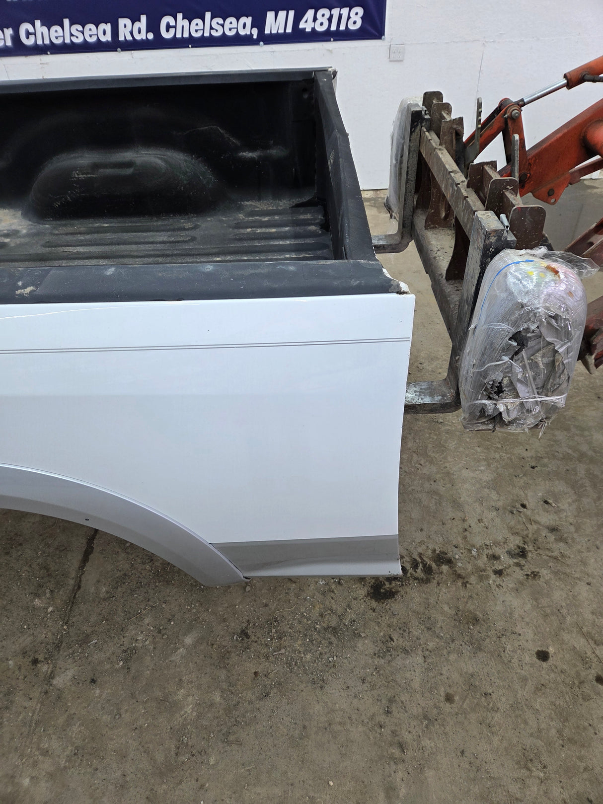 2009-2018 Dodge Ram 4th Gen 1500 2500 3500 6' 4" Short Truck Bed