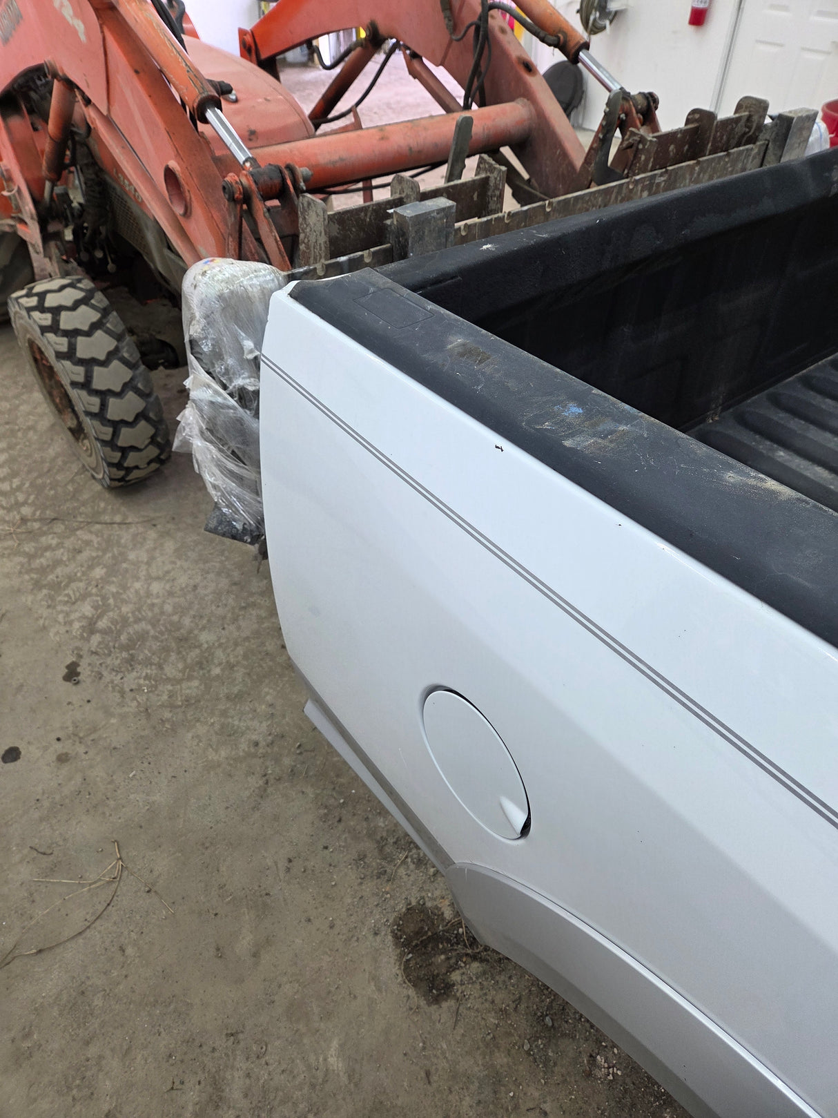 2009-2018 Dodge Ram 4th Gen 1500 2500 3500 6' 4" Short Truck Bed