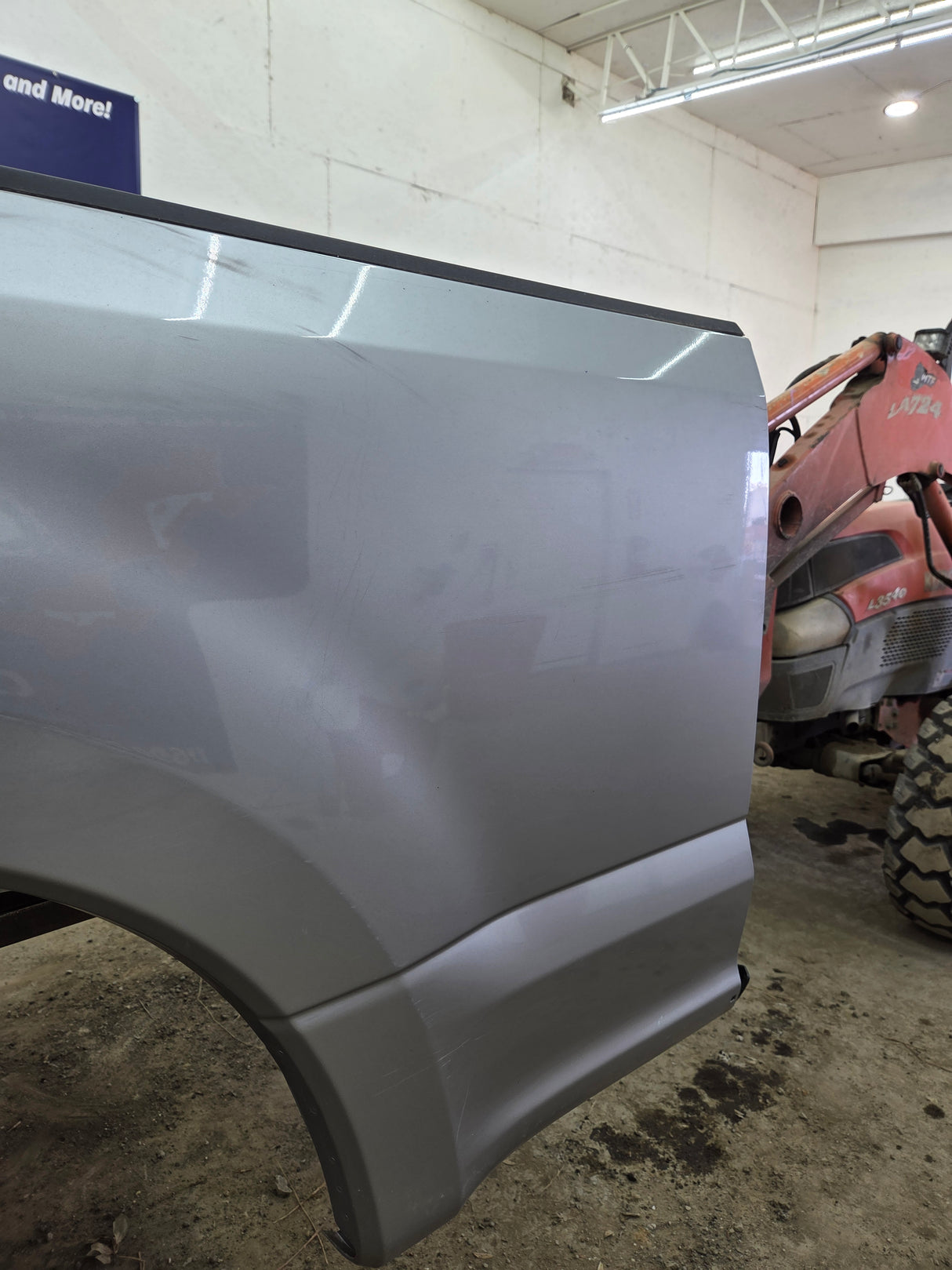 2017-2022 Ford F250 F350 Super Duty 6' 9" Short Truck Bed