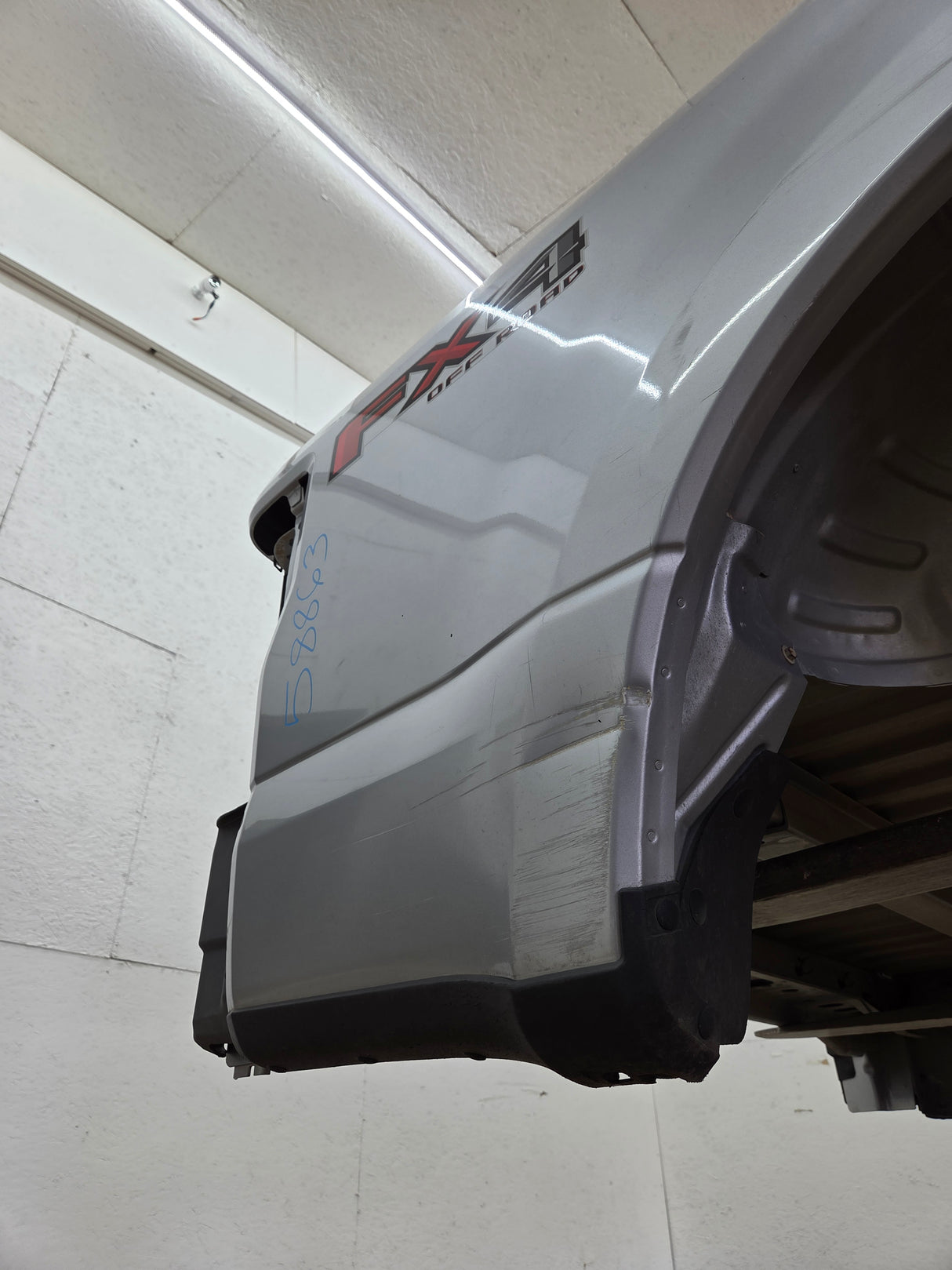2017-2022 Ford F250 F350 Super Duty 6' 9" Short Truck Bed
