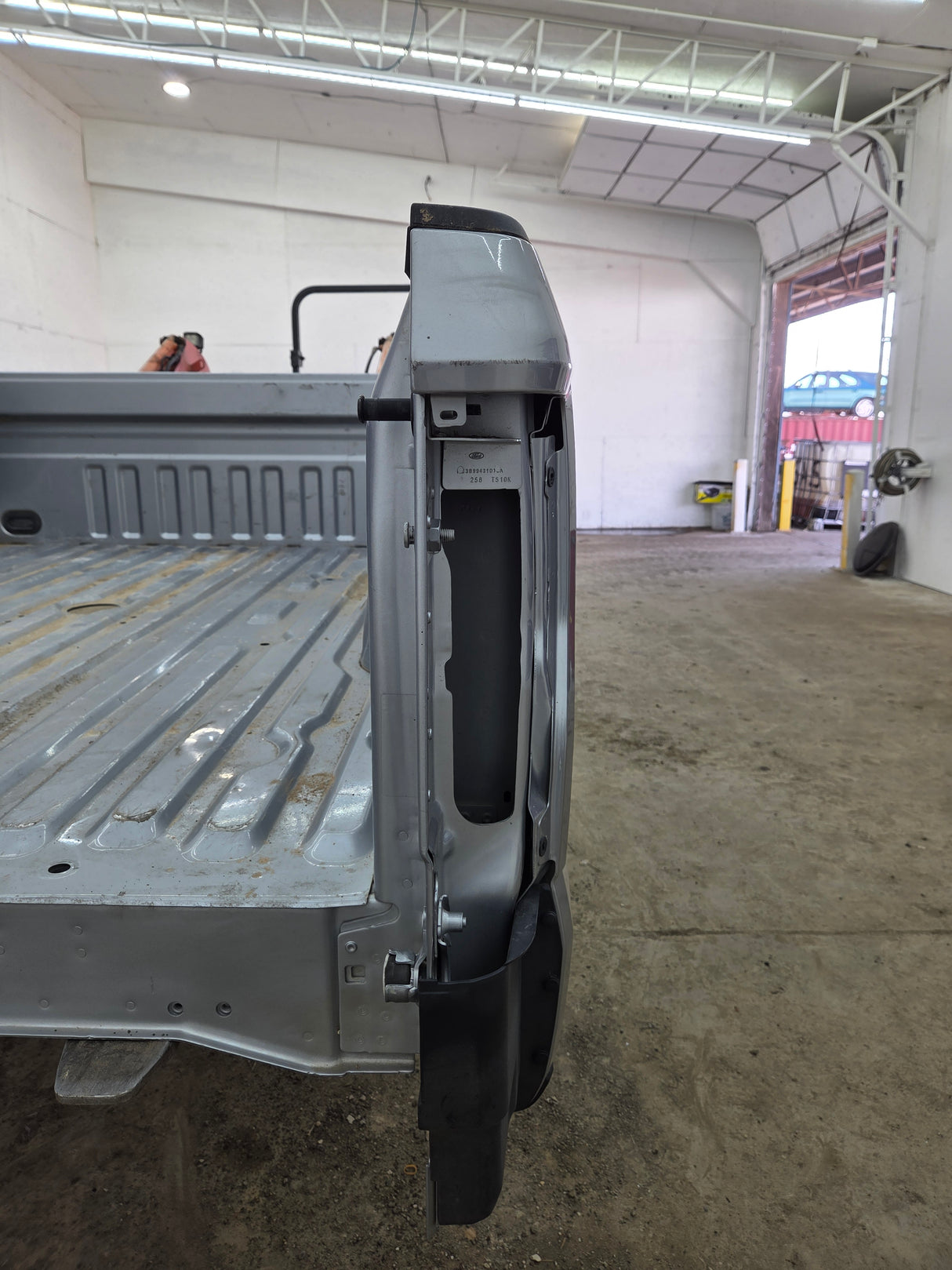 2017-2022 Ford F250 F350 Super Duty 6' 9" Short Truck Bed