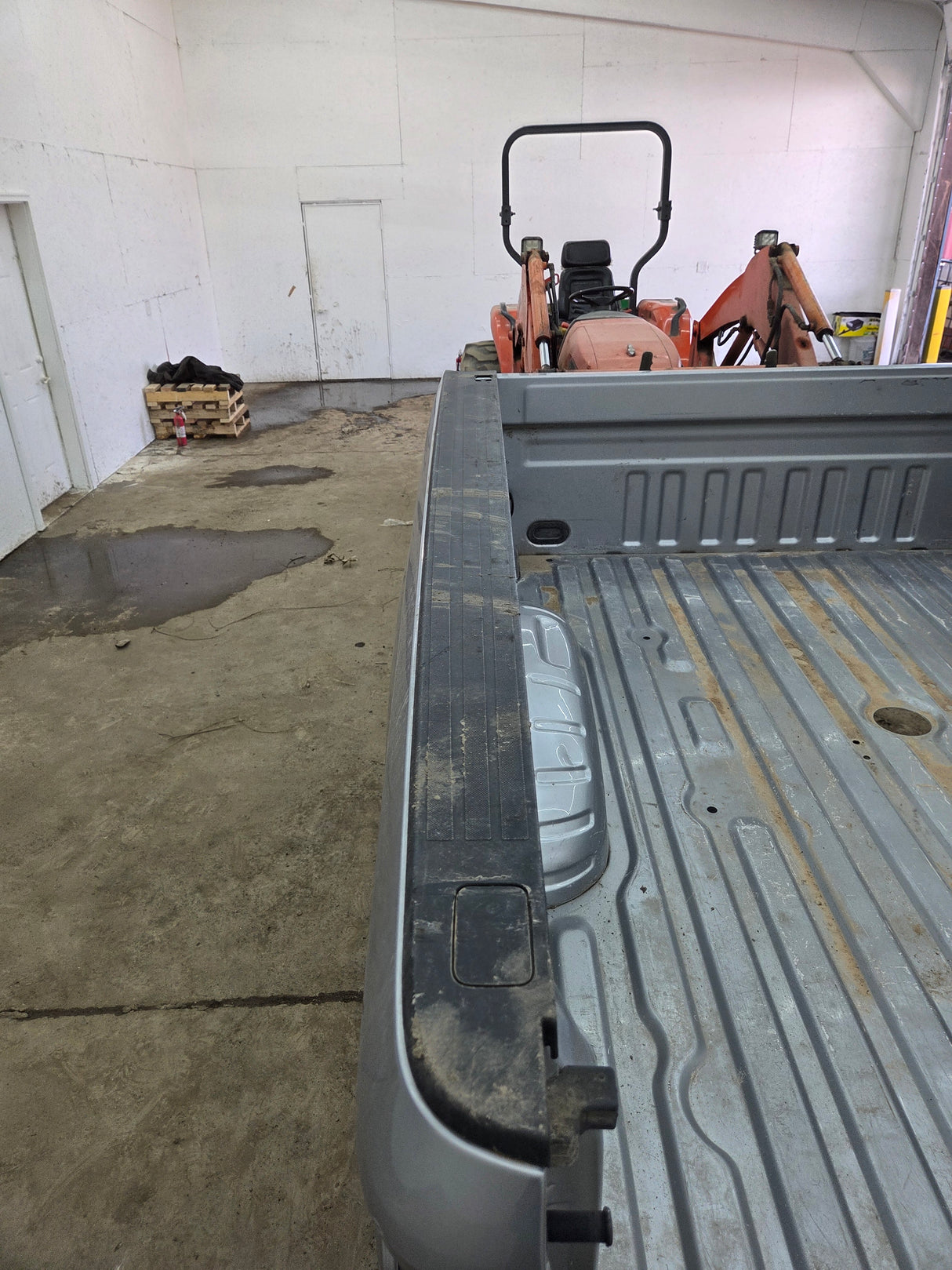 2017-2022 Ford F250 F350 Super Duty 6' 9" Short Truck Bed