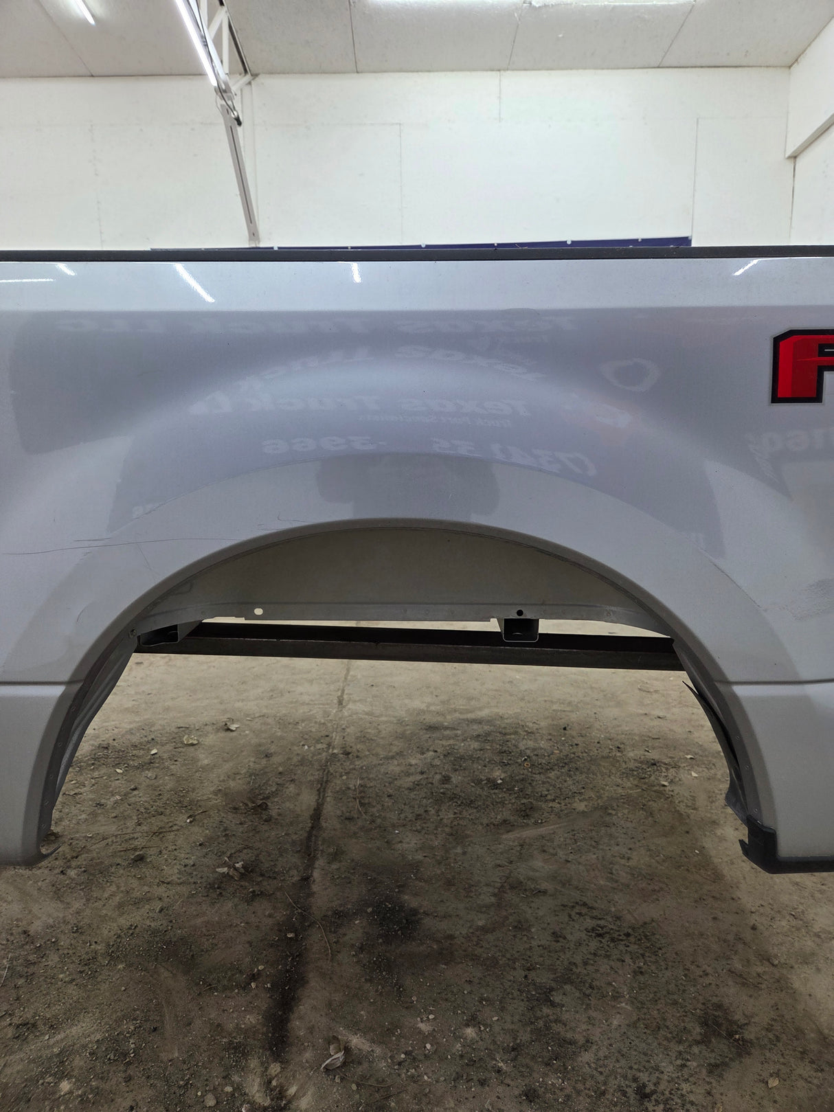 2017-2022 Ford F250 F350 Super Duty 6' 9" Short Truck Bed