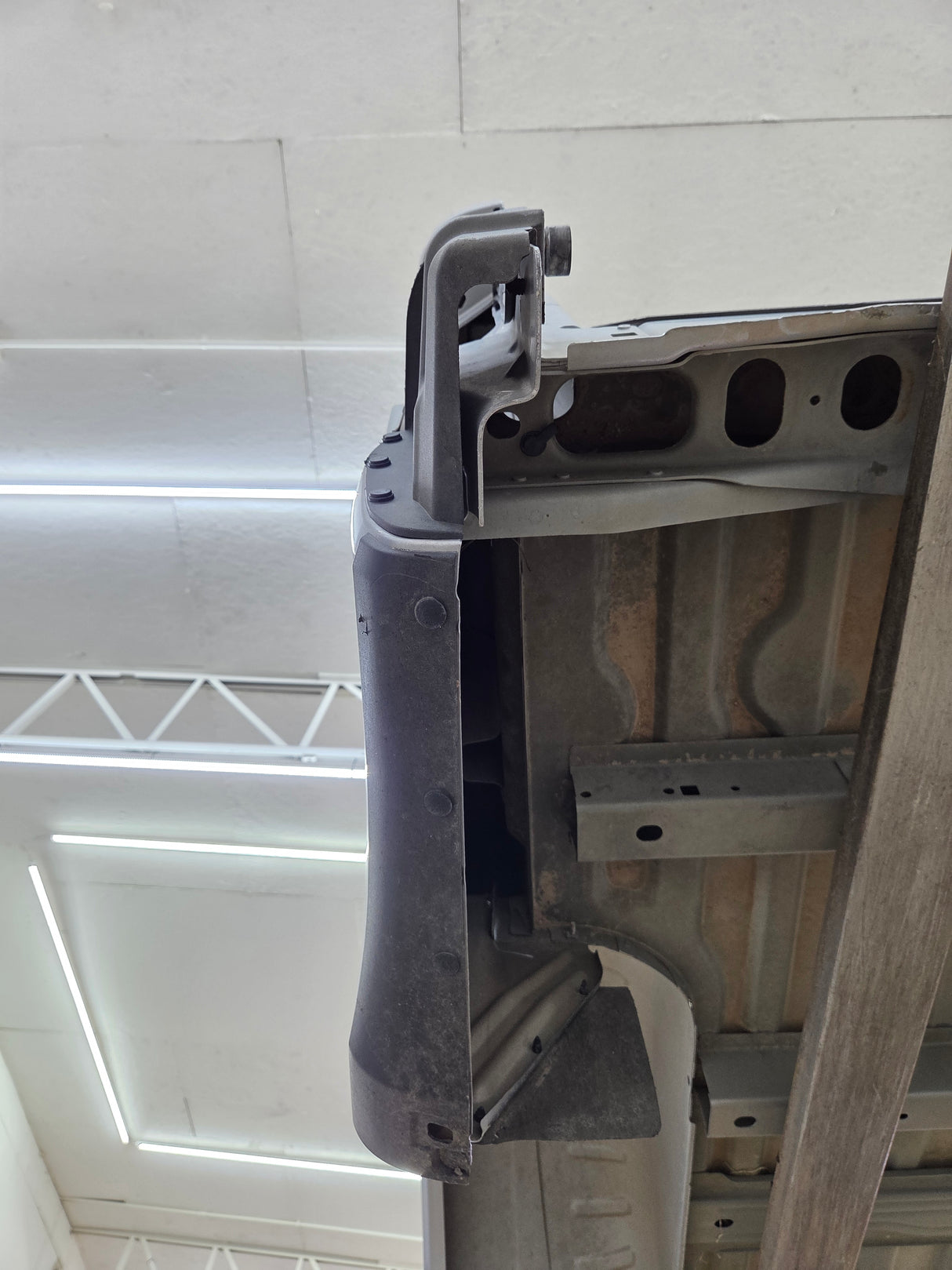 2017-2022 Ford F250 F350 Super Duty 6' 9" Short Truck Bed