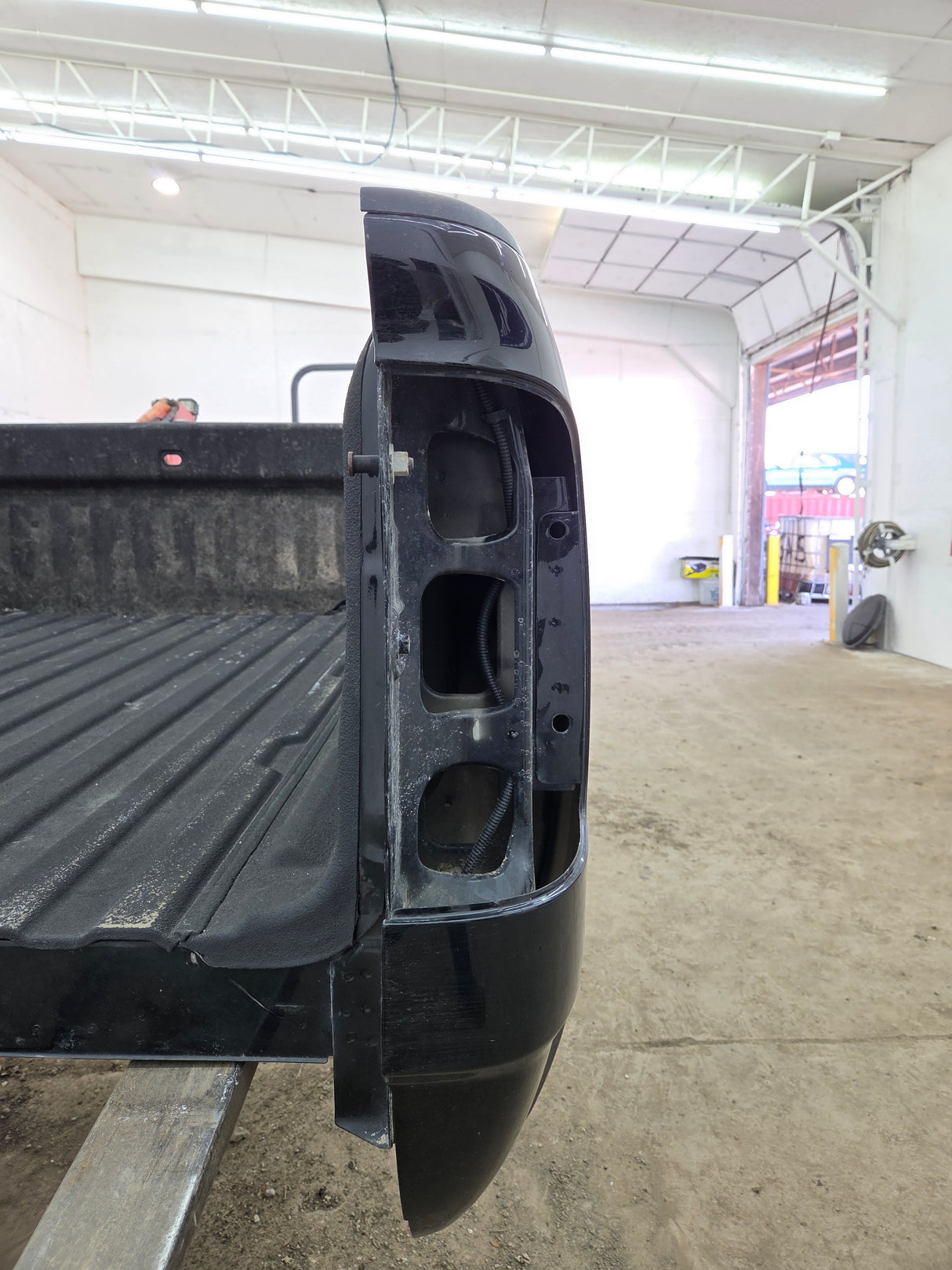 2014-2019 GMC Sierra 1500 5' 8" Short Bed