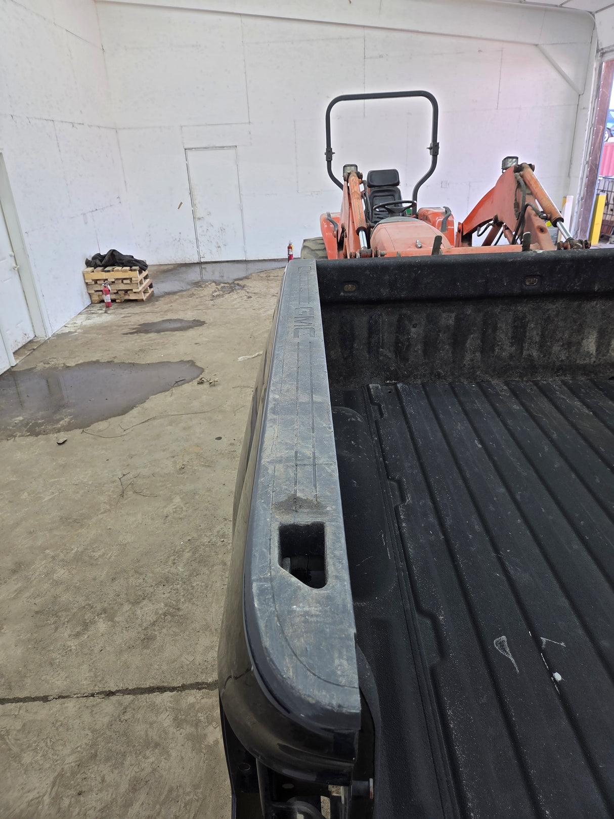 2014-2019 GMC Sierra 1500 5' 8" Short Bed