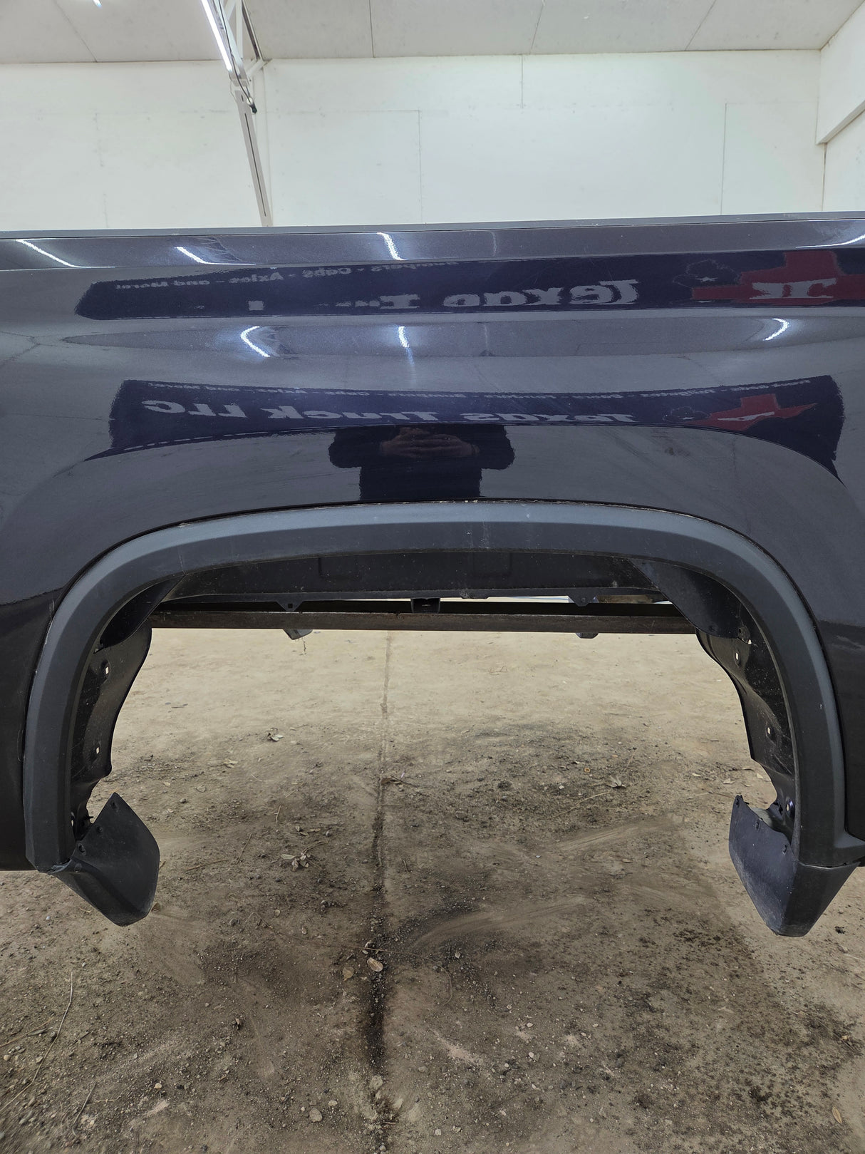 2019-2025 Chevrolet Silverado 2500 3500 HD 6' 6" Short Truck Bed - Dark Blue
