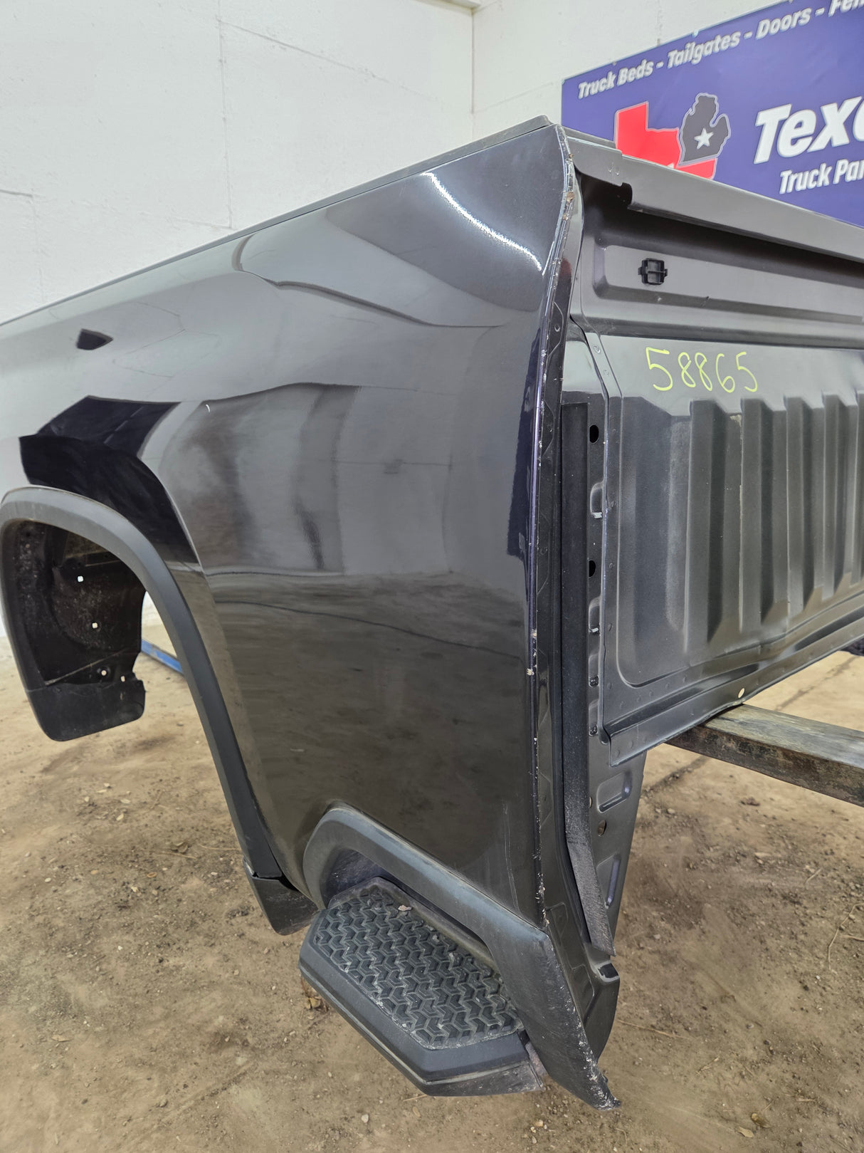 2019-2025 Chevrolet Silverado 2500 3500 HD 6' 6" Short Truck Bed - Dark Blue
