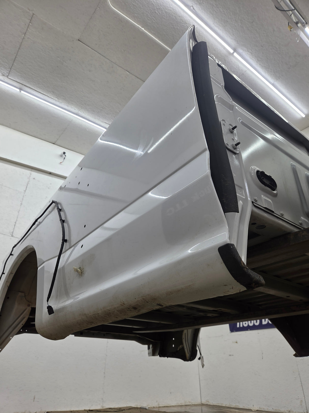 2017-2022 Ford Super Duty F350 F450 F550 8' Dually Bed