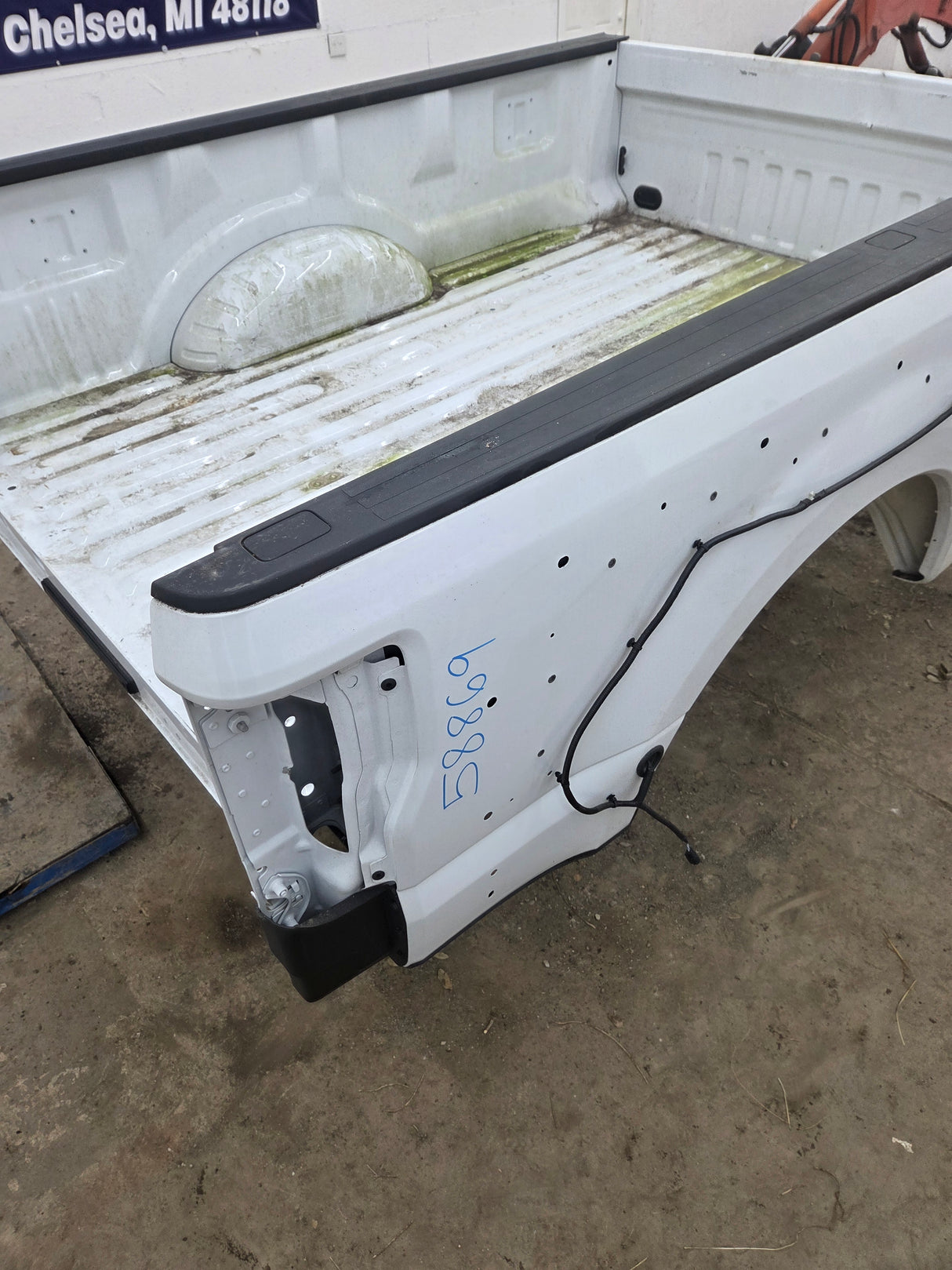 2017-2022 Ford Super Duty F350 F450 F550 8' Dually Bed