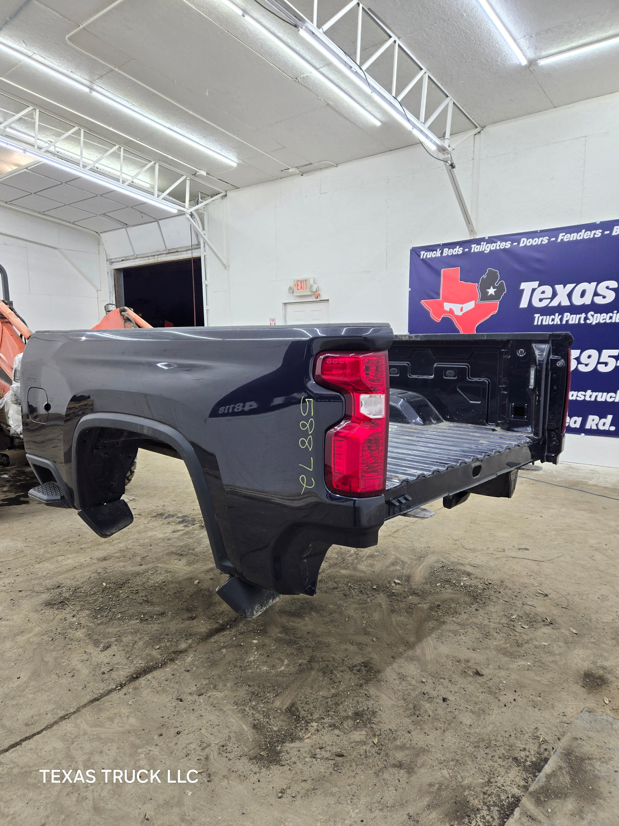 2019-2025 Chevrolet Silverado 2500 3500 HD 6' 6" Short Truck Bed