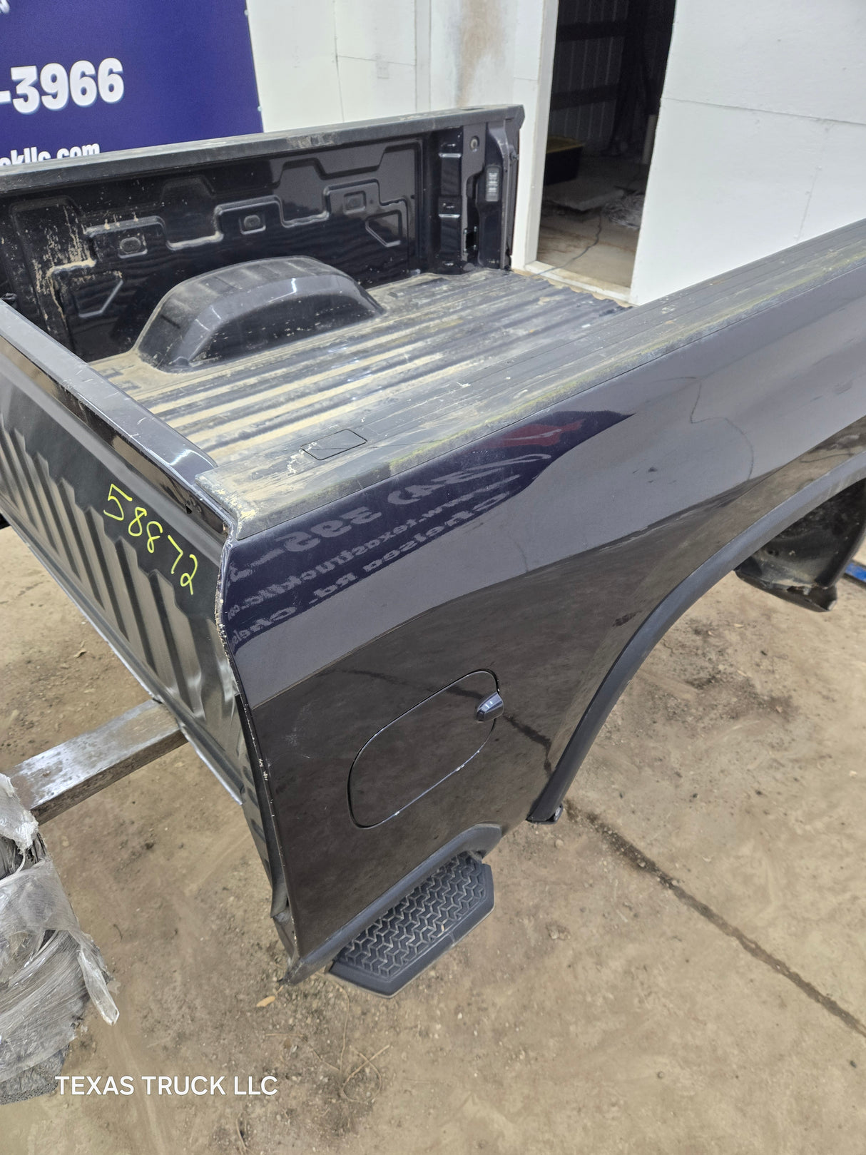2019-2025 Chevrolet Silverado 2500 3500 HD 6' 6" Short Truck Bed