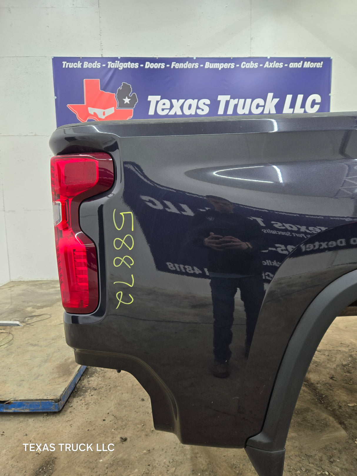 2019-2025 Chevrolet Silverado 2500 3500 HD 6' 6" Short Truck Bed