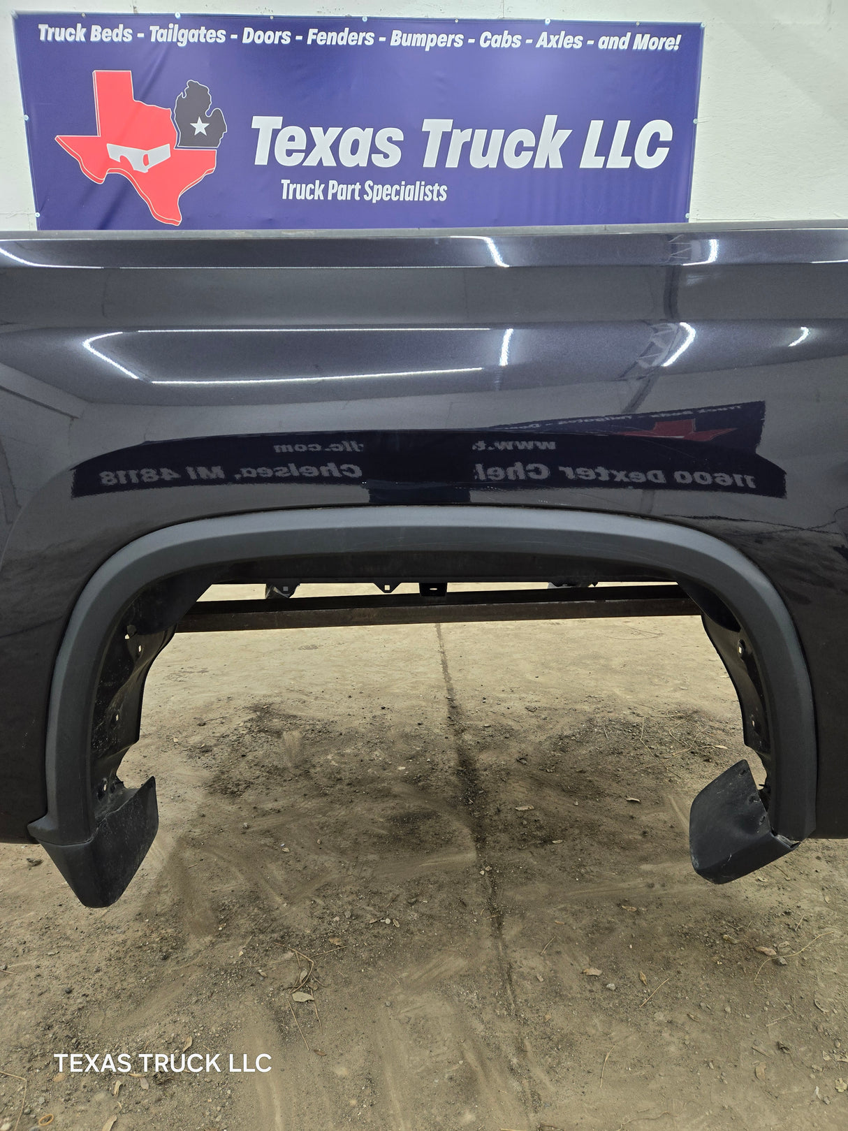 2019-2025 Chevrolet Silverado 2500 3500 HD 6' 6" Short Truck Bed