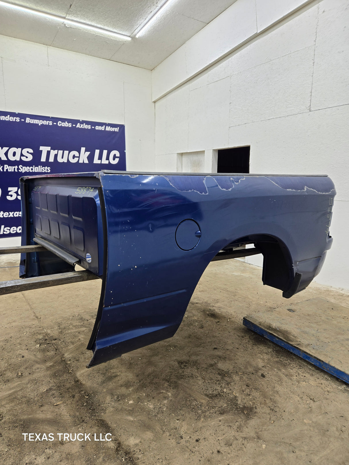 2009-2018 Dodge Ram 4th Gen 1500 2500 3500 6' 4" Short Truck Bed