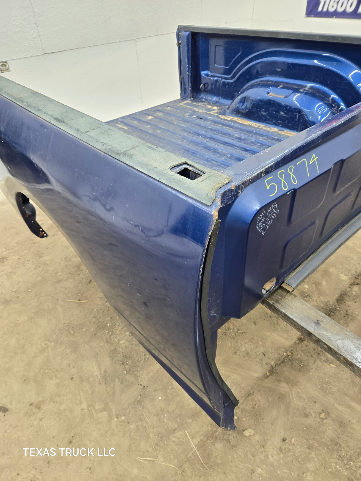 2009-2018 Dodge Ram 4th Gen 1500 2500 3500 6' 4" Short Truck Bed