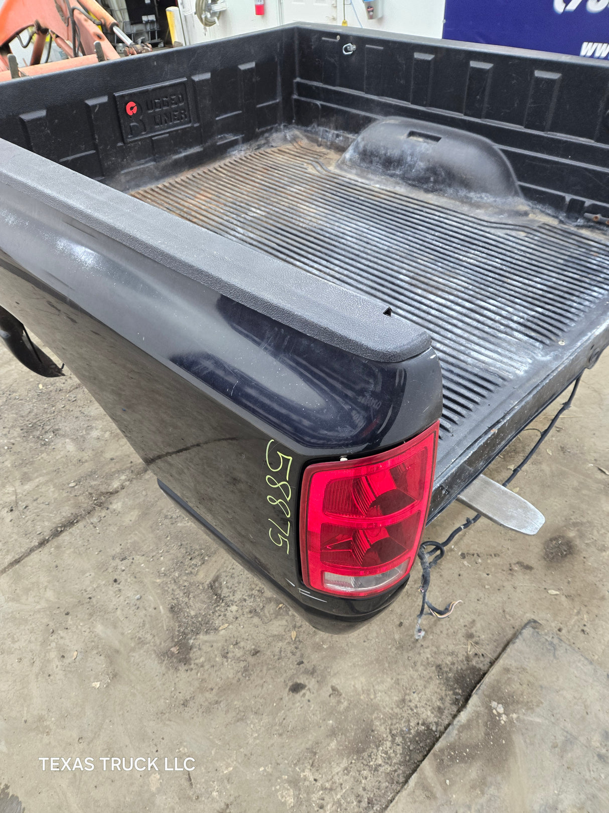 2003-2008 Dodge Ram 1500 2500 3500 3rd Gen 6' 4" Short Truck Bed