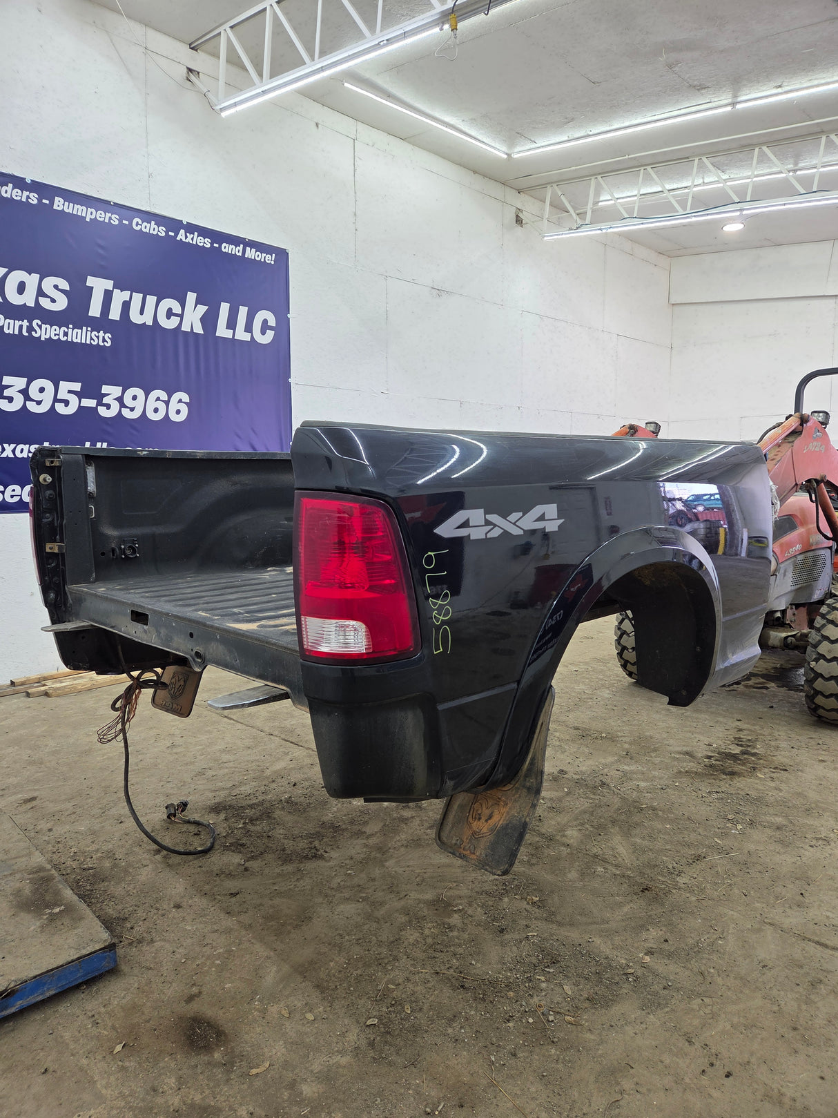 2009-2018 Dodge Ram 4th Gen 1500 2500 3500 6' 4" Short Truck Bed