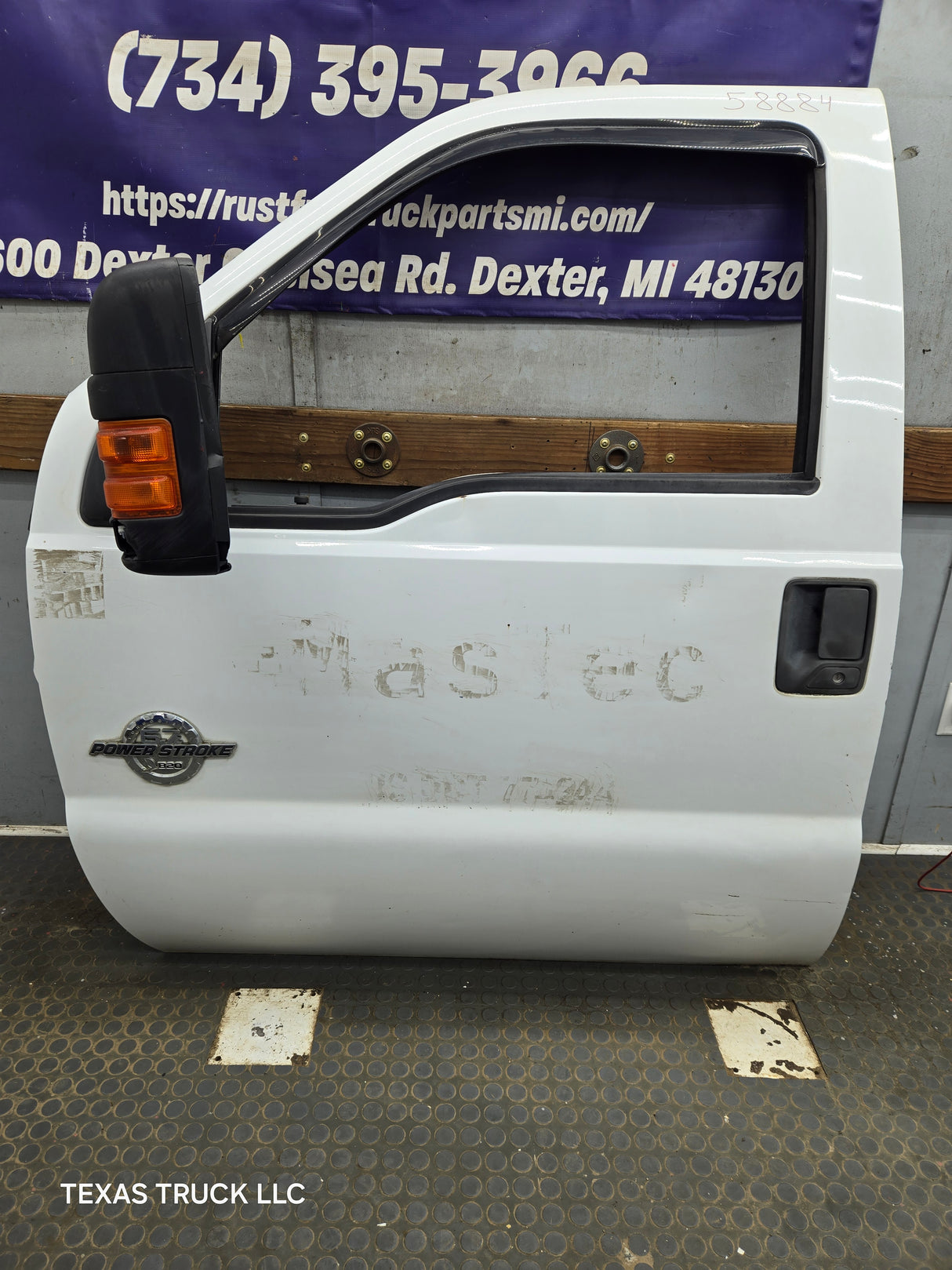 1999-2011 Ford Super Duty LH Driver Side Front Door F250 F350 F450 F550