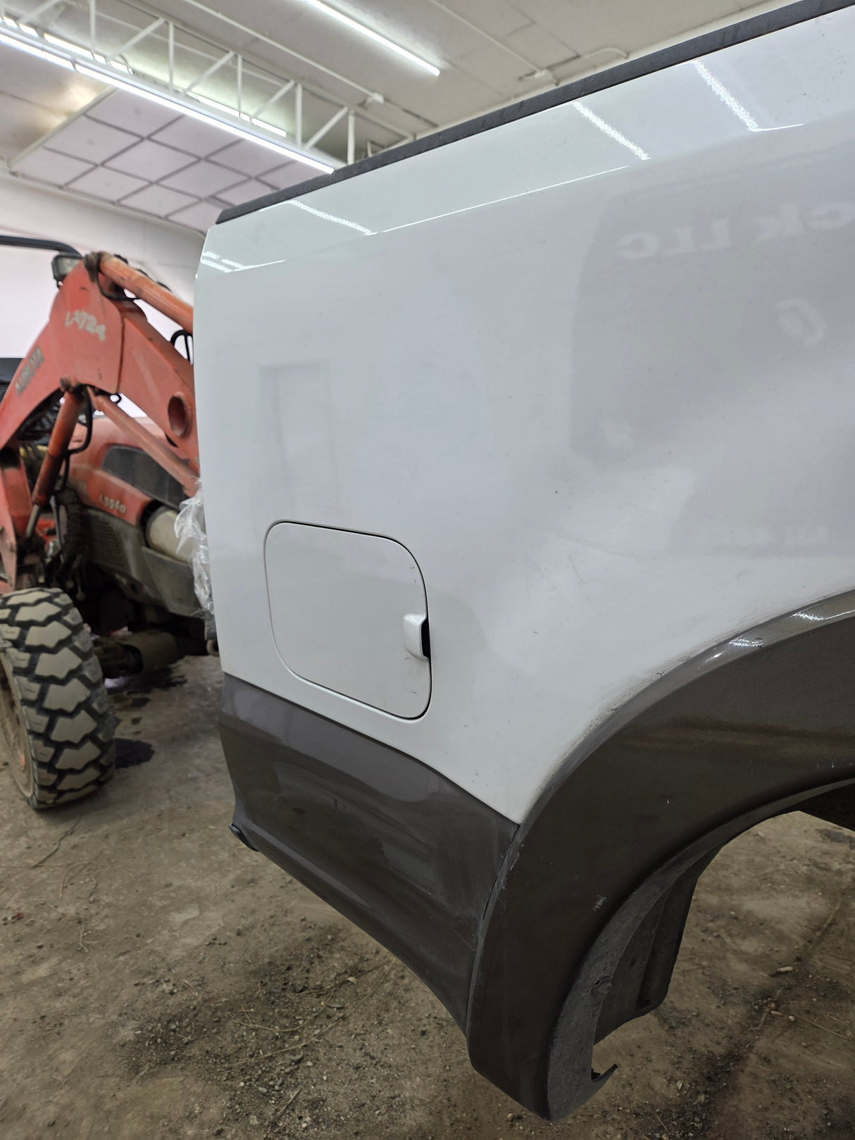 2017-2022 Ford F250 F350 Super Duty 6' 9" Short Truck Bed