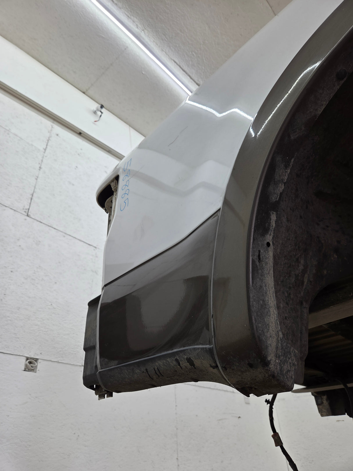 2017-2022 Ford F250 F350 Super Duty 6' 9" Short Truck Bed