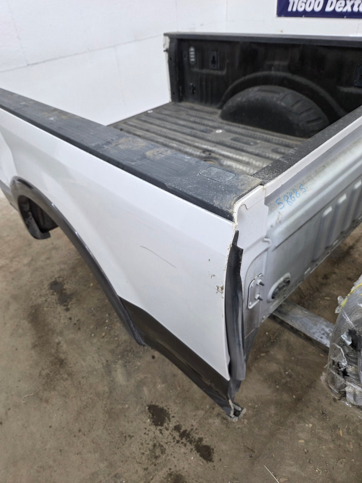 2017-2022 Ford F250 F350 Super Duty 6' 9" Short Truck Bed