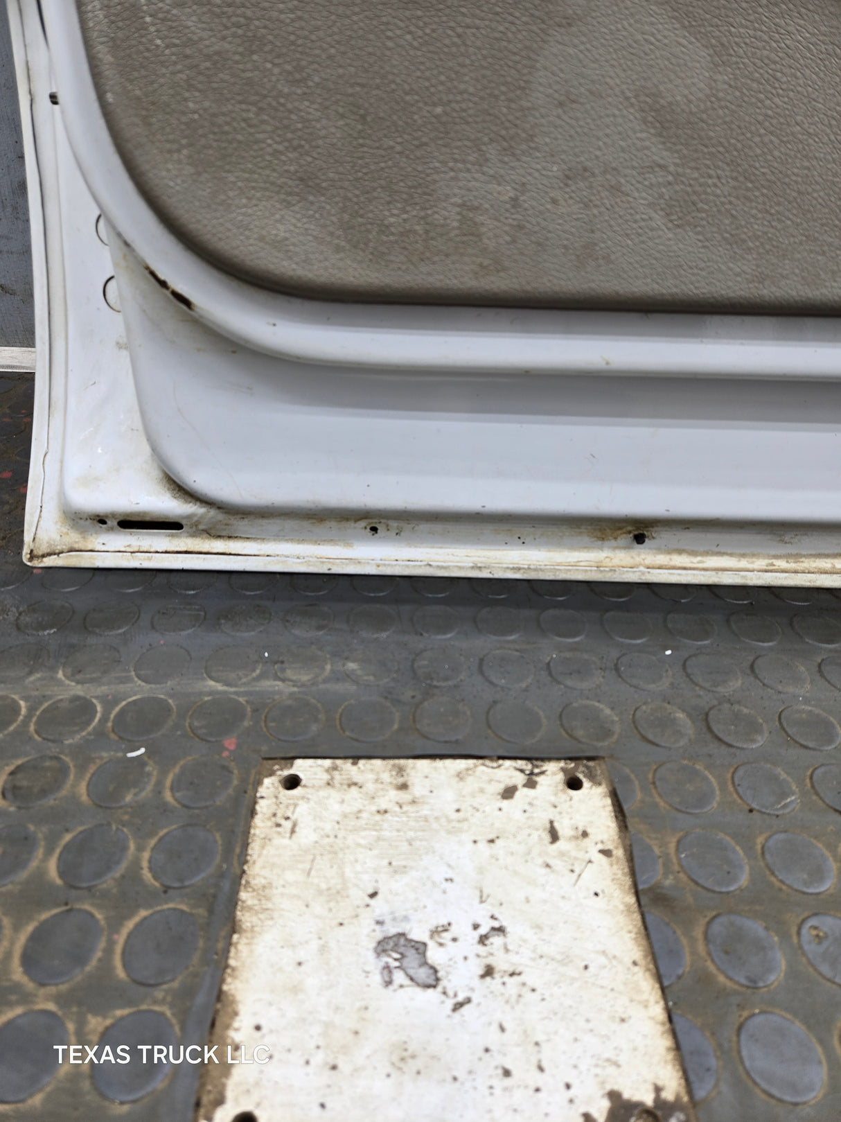 1999-2011 Ford Super Duty F250 F350 F450 F550 RH Crew Cab Passenger Side Rear Door