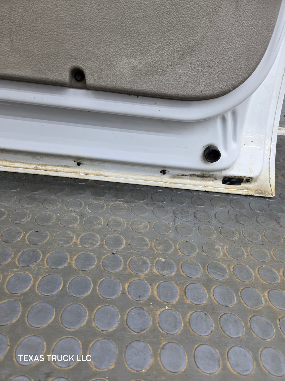 1999-2011 Ford Super Duty F250 F350 F450 F550 RH Crew Cab Passenger Side Rear Door