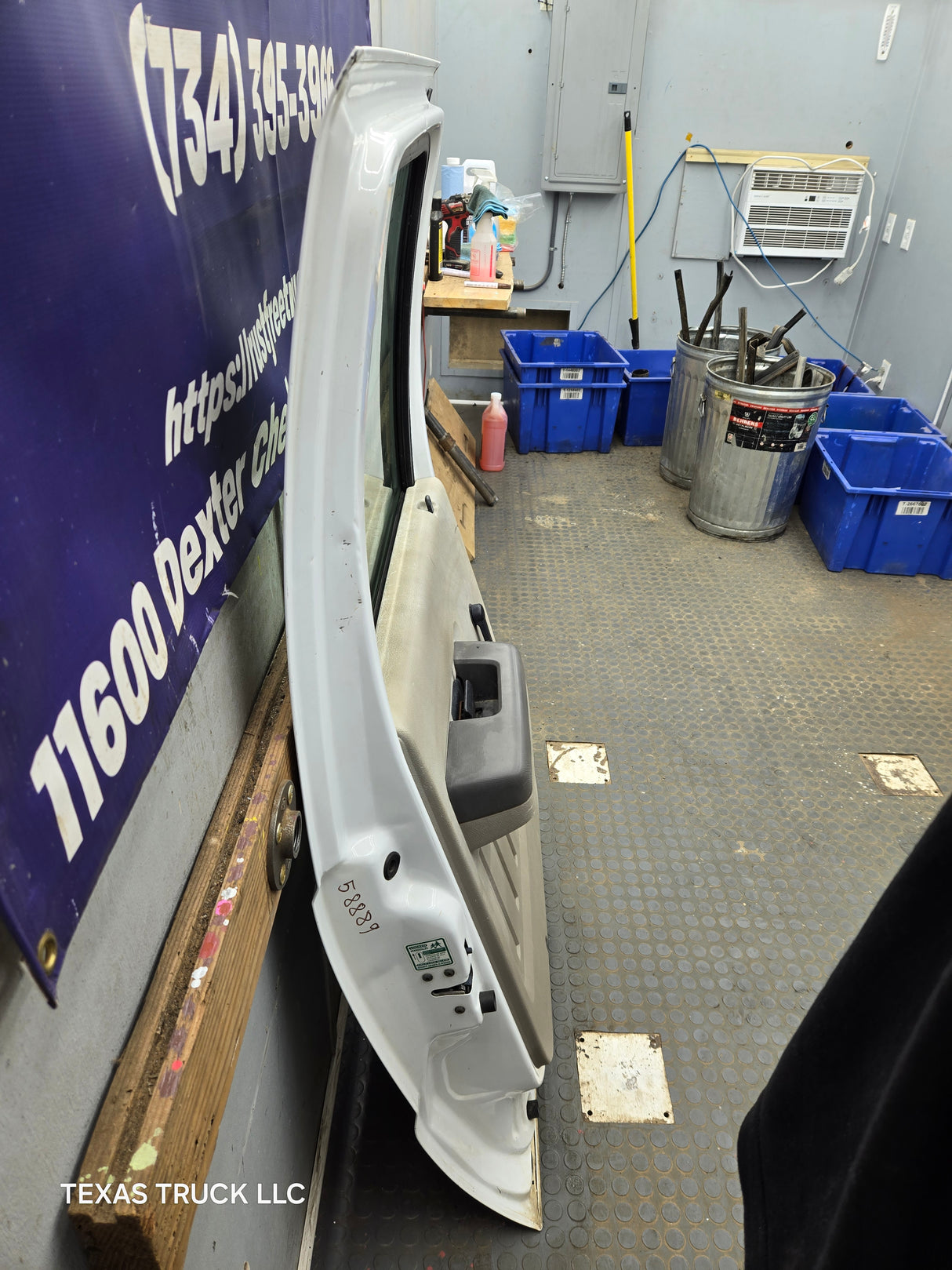 1999-2011 Ford Super Duty LH Driver Side Rear Crew Cab Door F250 F350 F450 F550
