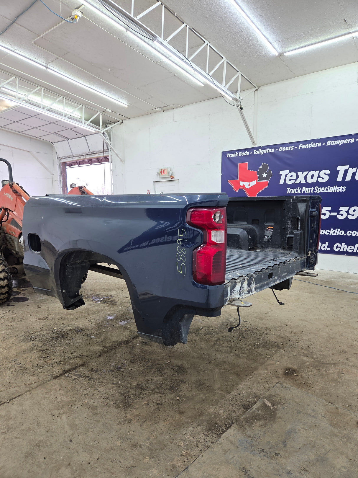 2019-2026 Chevrolet Silverado 1500 6' 6" Short Truck Bed