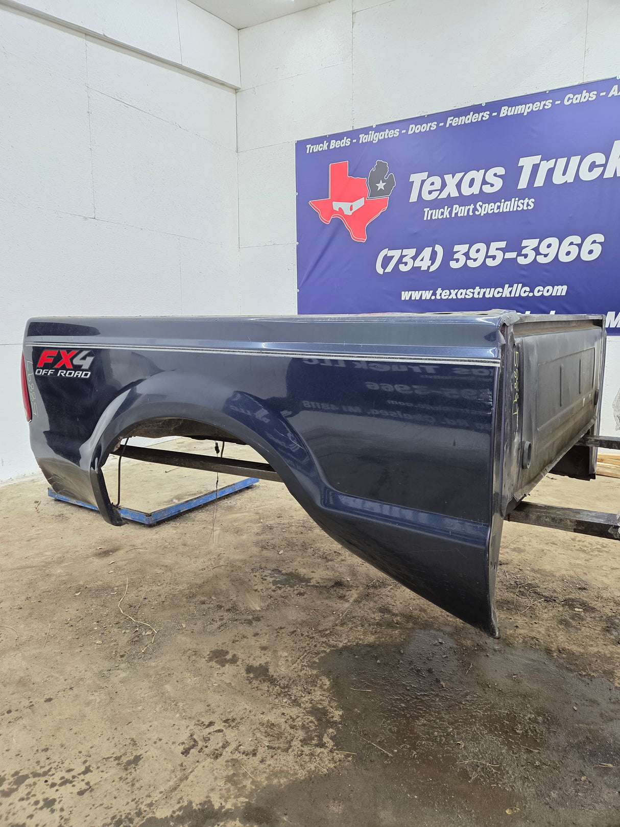 1999-2010 Ford Super Duty F250 F350 6' 9" Short Truck Bed