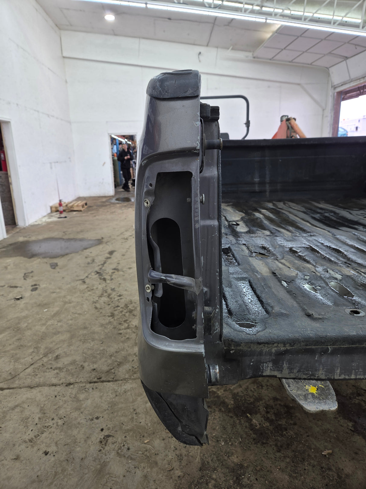 1999-2010 Ford Super Duty F250 F350 6' 9" Short Truck Bed