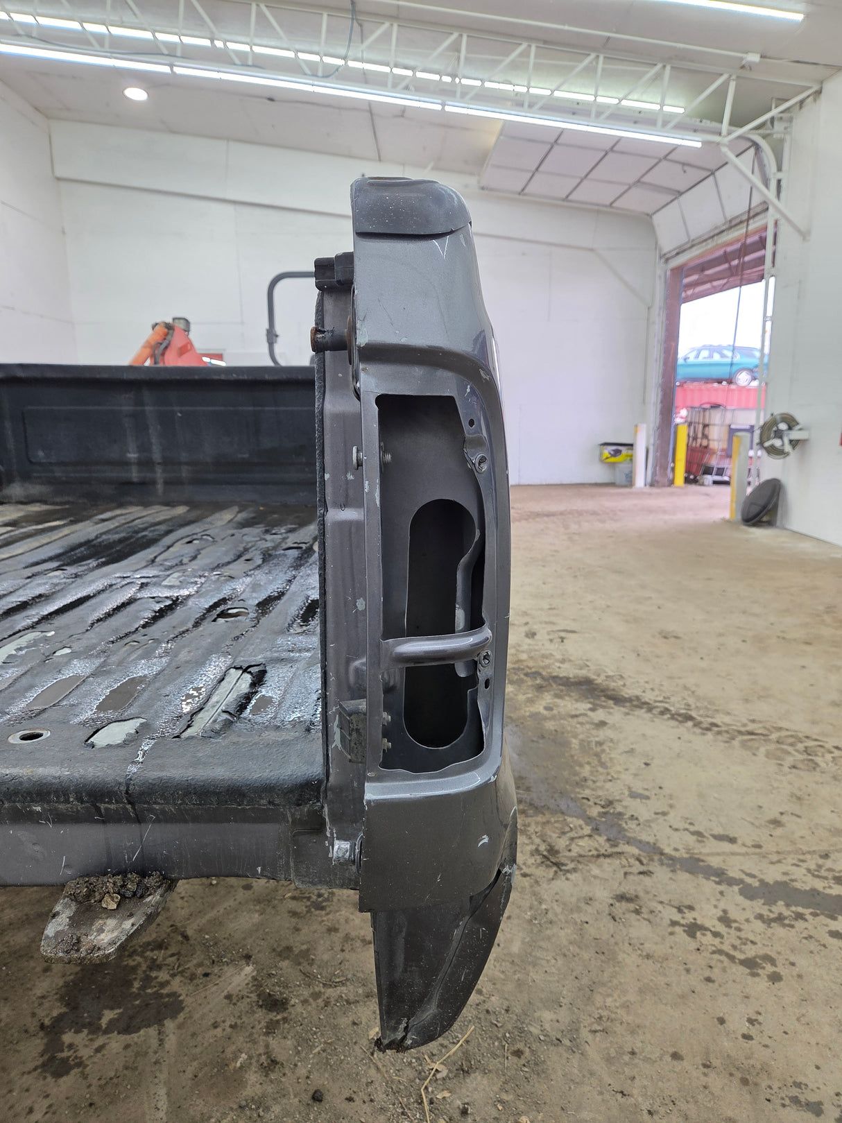 1999-2010 Ford Super Duty F250 F350 6' 9" Short Truck Bed
